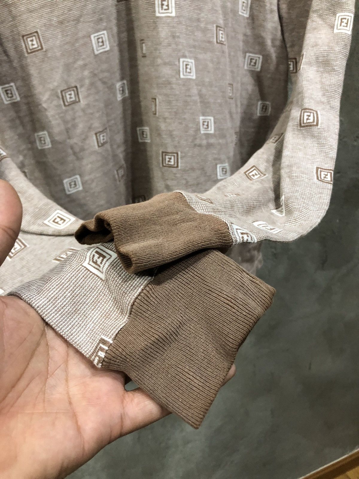 Fendi 1990 - Fendi Monogram Longsleeve Polo Shirt Size US L / EU 52-54 / 3 - 7 Thumbnail