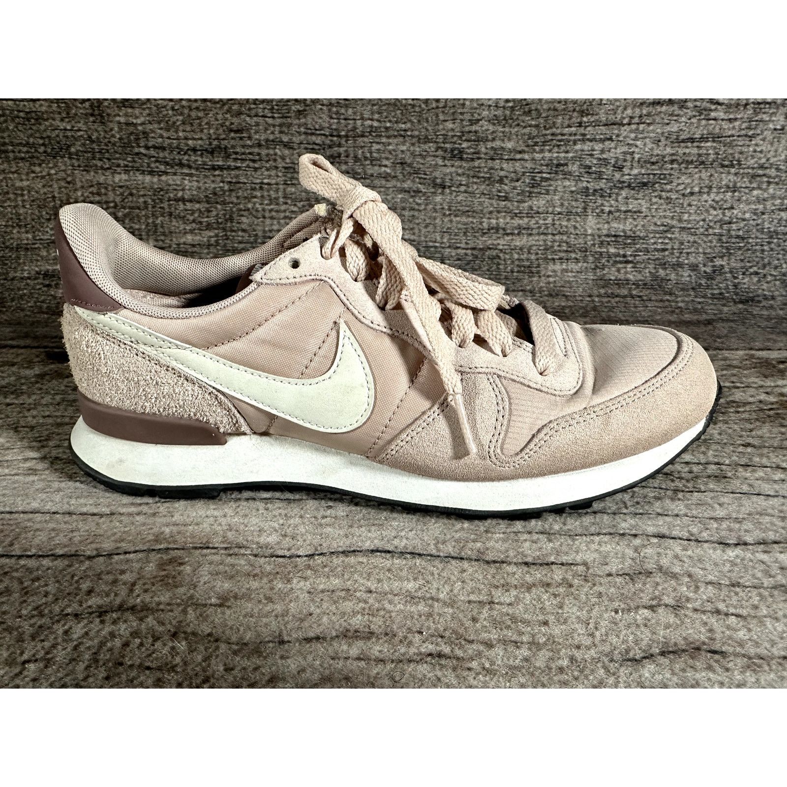 Nike Nike Womens Internationalist Shoes Pink Leather Sneakers Size US 7 / IT 37 - 6 Thumbnail