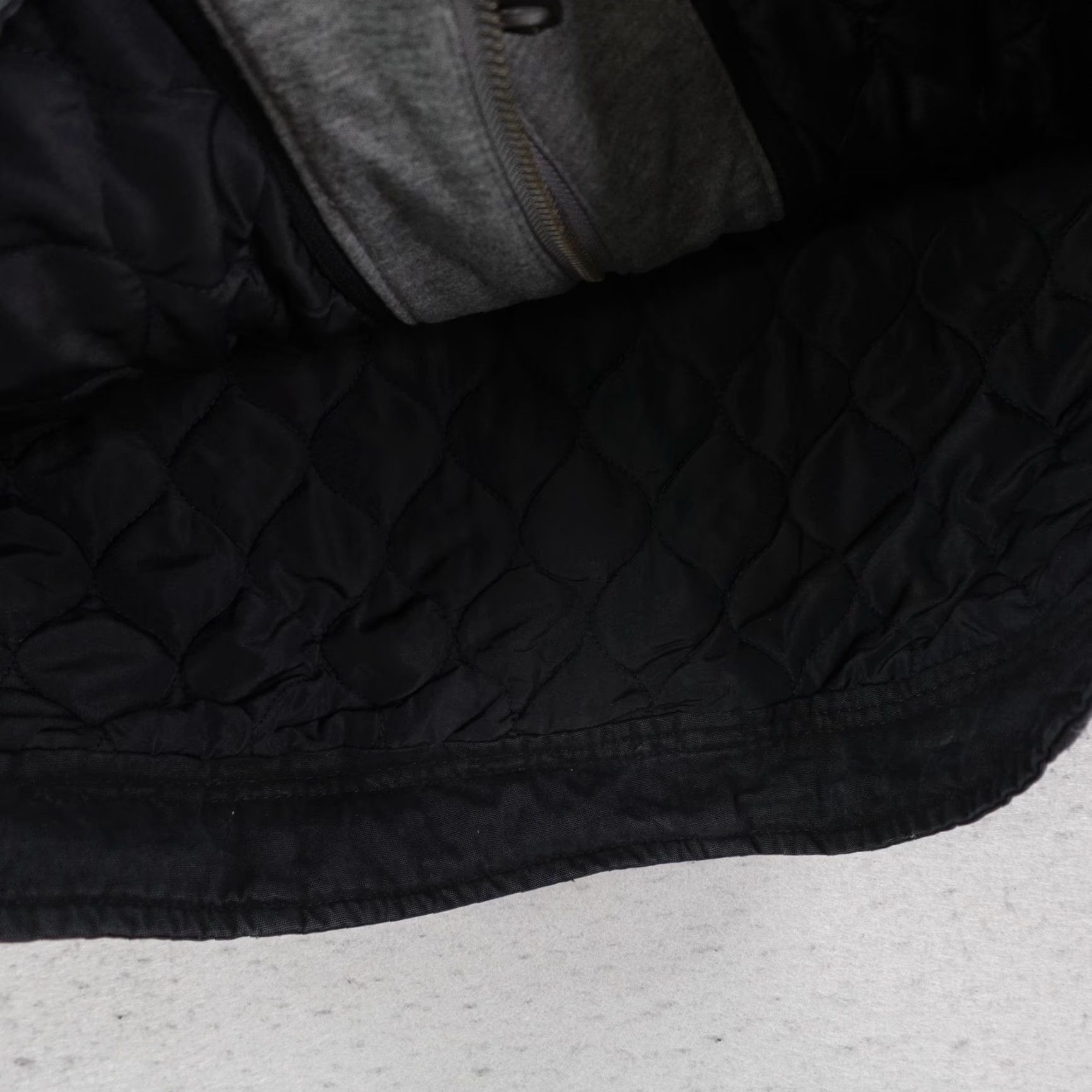 Levi's Levis Jacket Mens M Black Canvas Hooded Quilted Lined Utility Work Coat Size US M / EU 48-50 / 2 - 6 Thumbnail