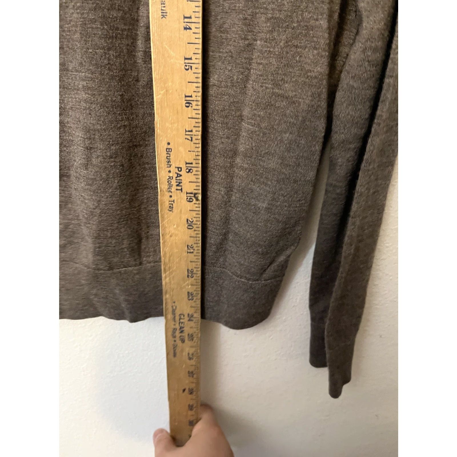 Banana Republic Banana Republic Sweater Mens Medium 100% Merino Wool Blue V Neck Size US M / EU 48-50 / 2 - 4 Thumbnail