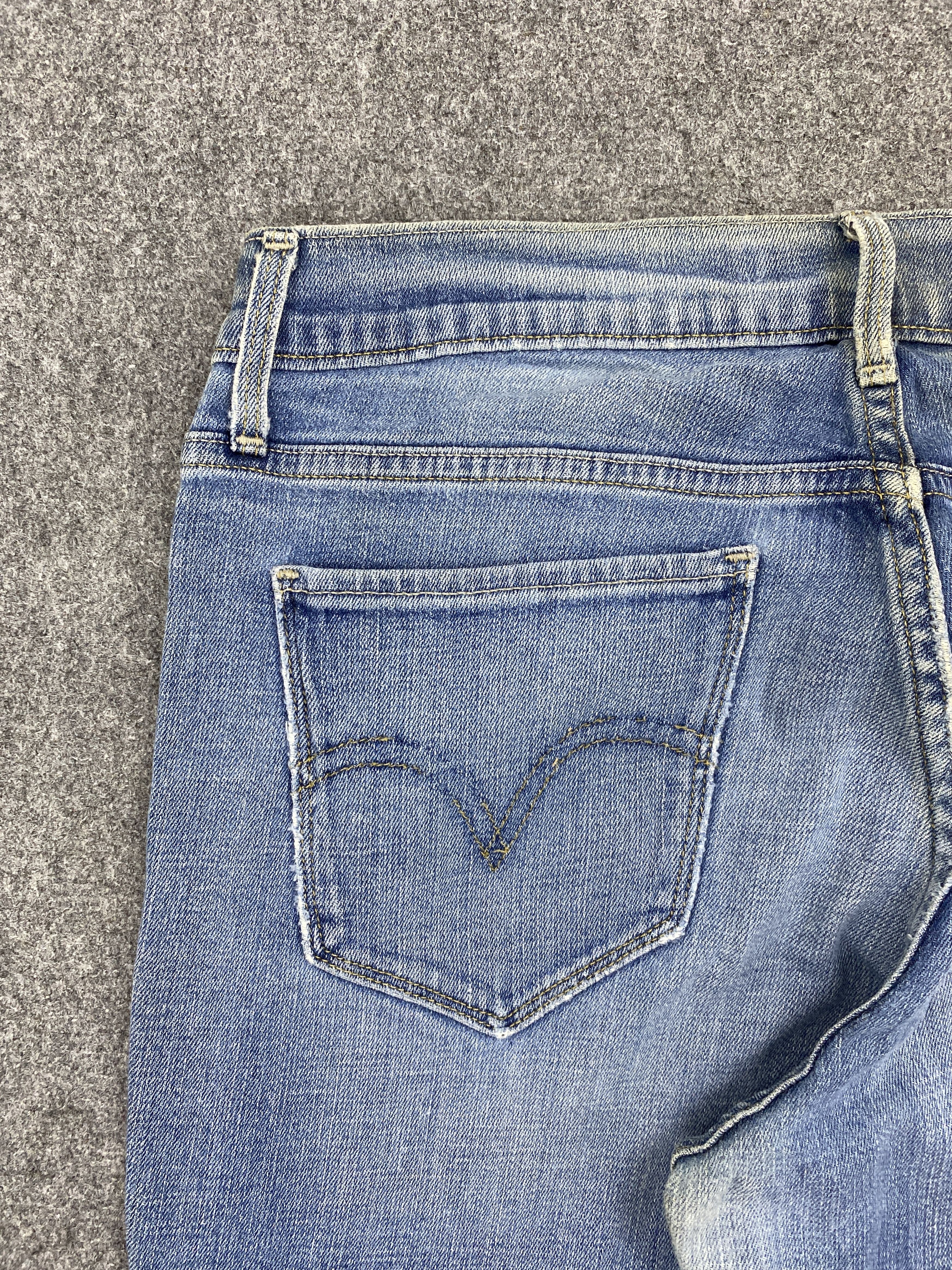 Levi's Vintage Levis 515 Flared Bootcut Faded Blue Jeans S0042 Size 30" / US 8 / IT 44 - 18 Thumbnail