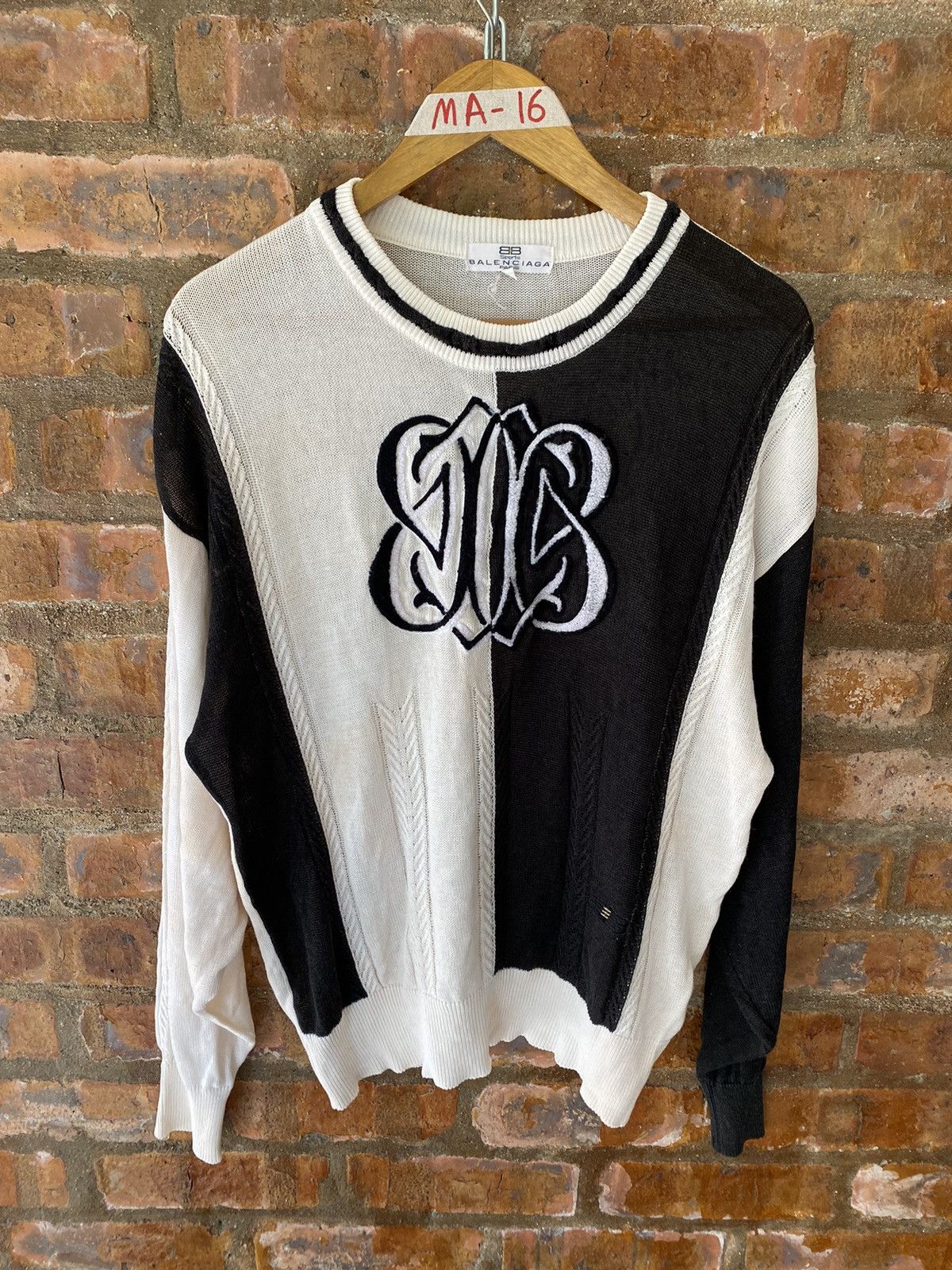 Balenciaga 🔥1990s Balenciaga Black and White Knit big logo Size US L / EU 52-54 / 3 - 2 Thumbnail