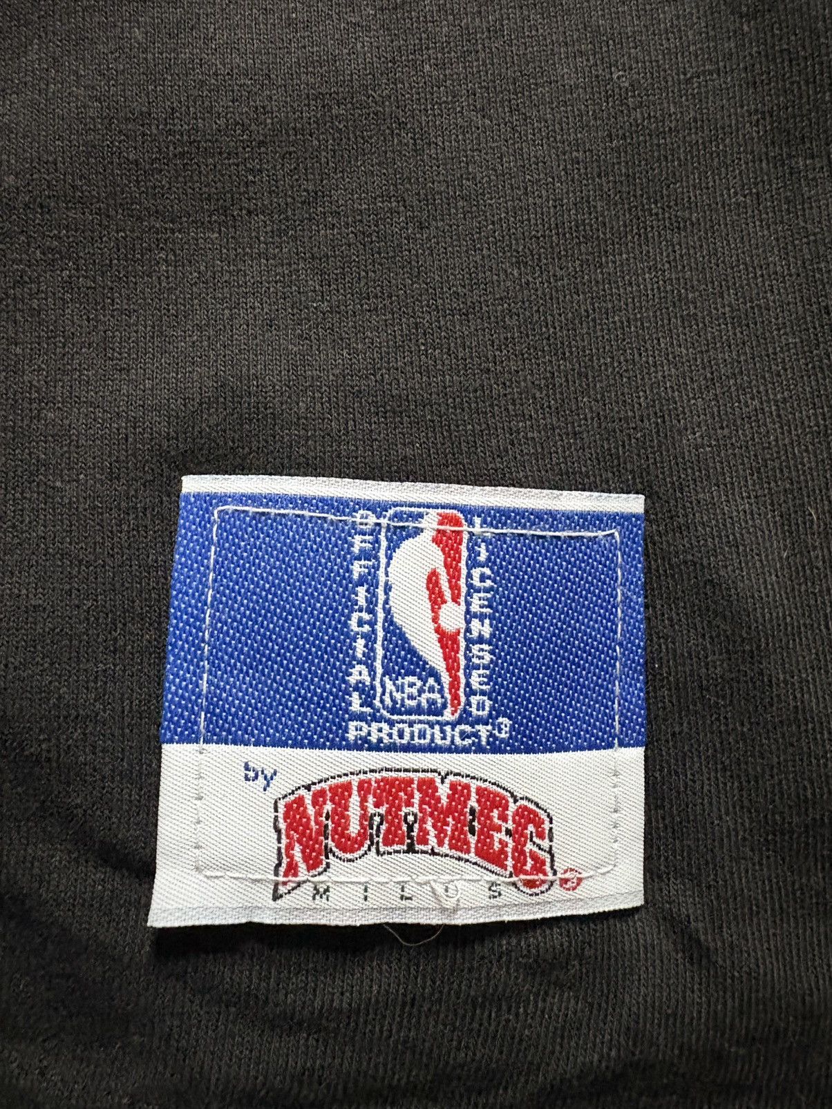 Nutmeg Vintage 1994 Nutmeg San Antonio Spurs T-shirt - Made in USA Size US XL / EU 56 / 4 - 6 Thumbnail