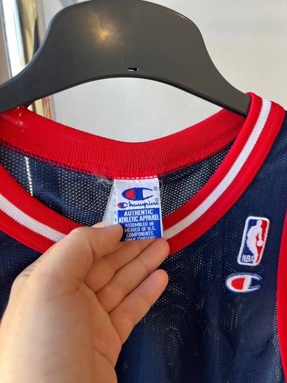 NBA 90’S HOUSTON ROCKETS #4 BARKLEY BASKETBALL CHAMPION JERSEY Size US M / EU 48-50 / 2 - 7 Thumbnail