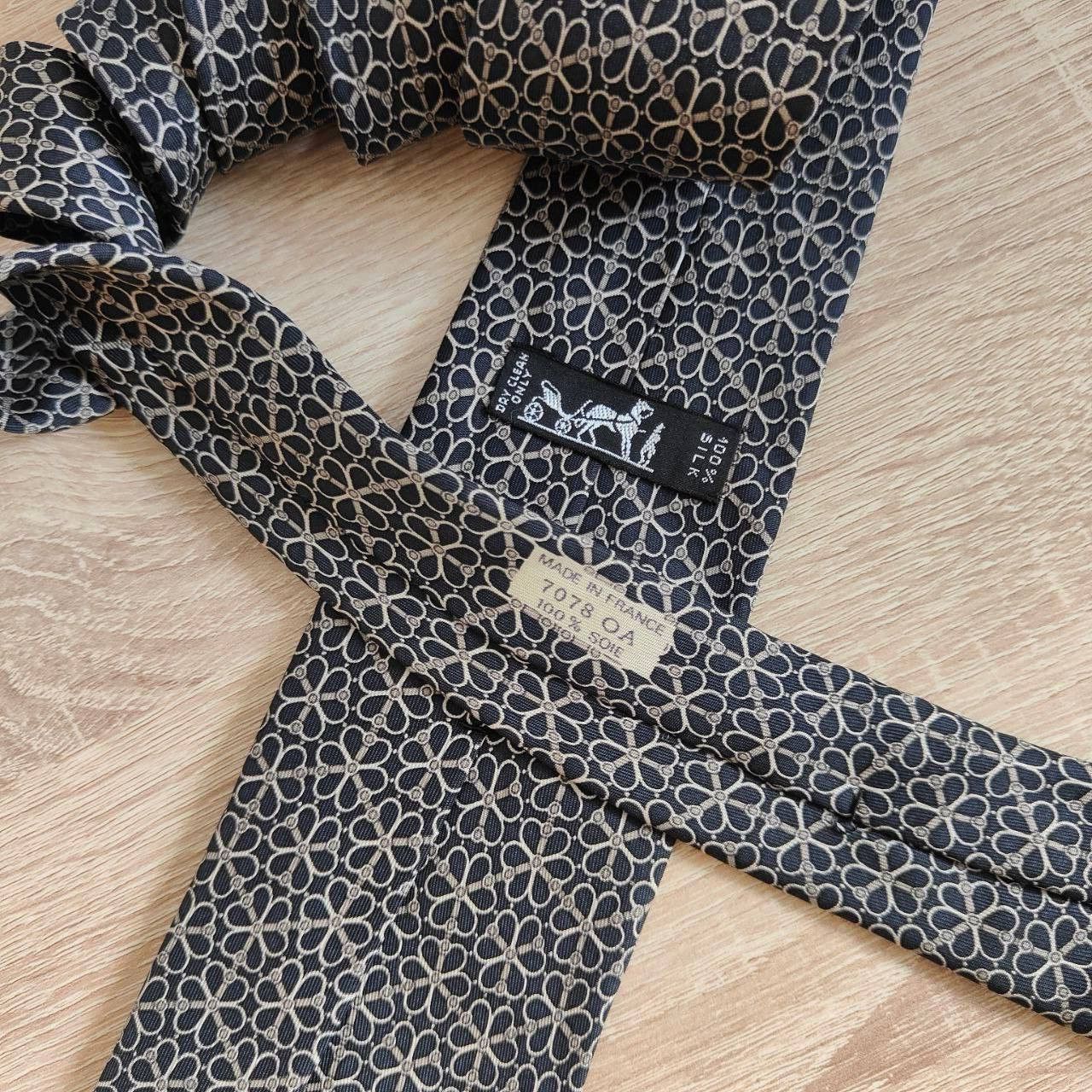 Hermes Hermes Paris Silk Tie 7078 OA Geometry Black Size ONE SIZE - 4 Thumbnail