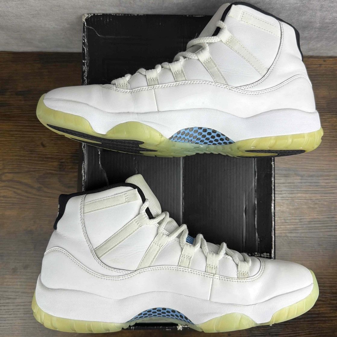 Jordan Brand Air Jordan 11 Retro High Legend Blue 2014 Size 11 378037-117 Size US 11 / EU 44 - 4 Thumbnail