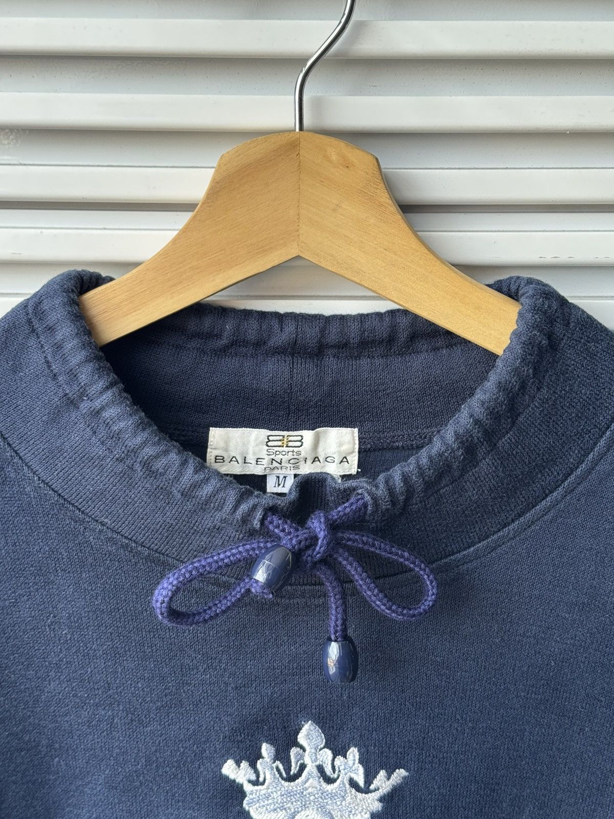 Balenciaga Vintage Balenciaga Paris Sport Embroidered Crewneck Size US M / EU 48-50 / 2 - 5 Thumbnail