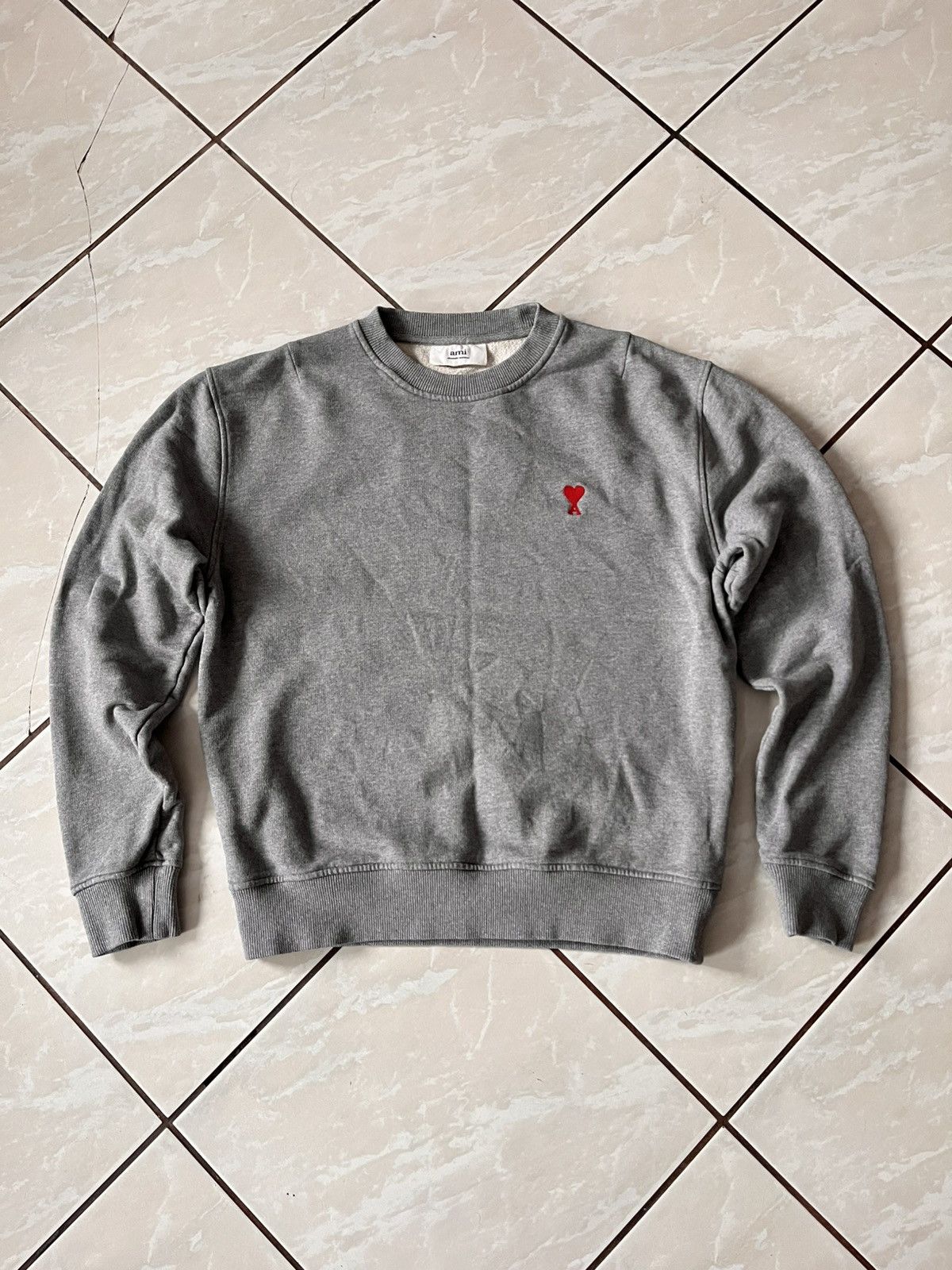 AMI Ami Sweatshirt Love Logo Embroider Classic Luxury Sweater Size US M / EU 48-50 / 2 - 1 Thumbnail