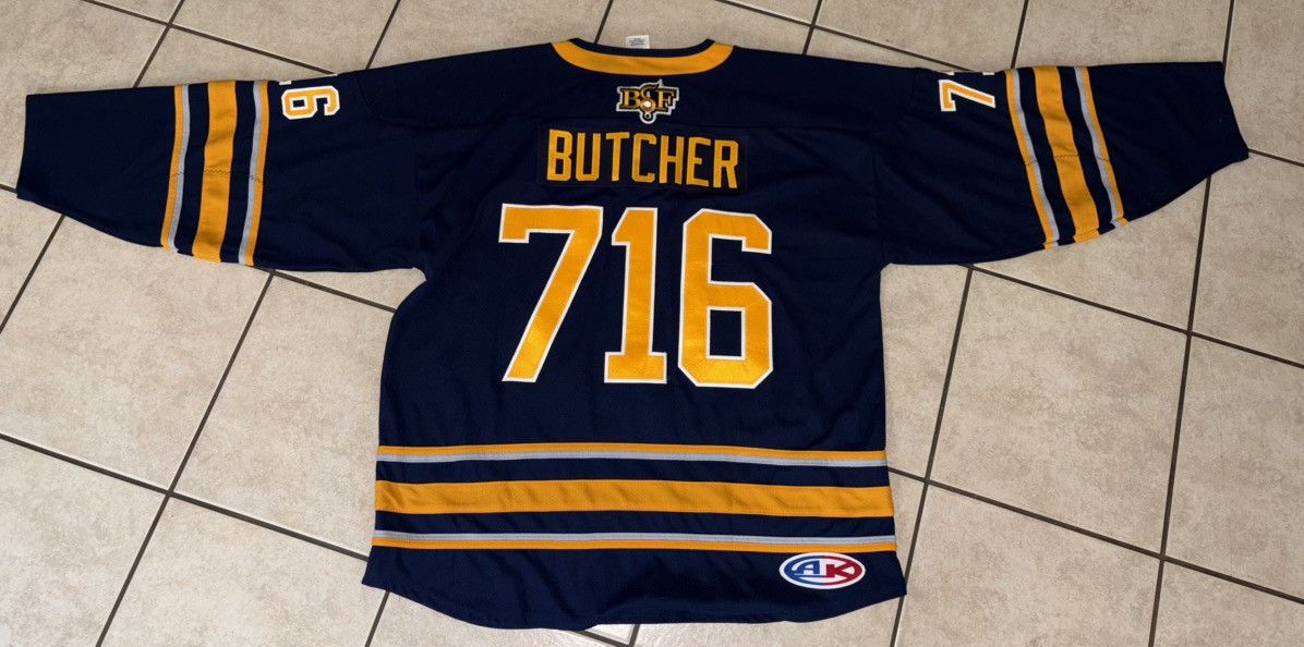 Other Buffalo Sabres BSF Benny the Butcher Hockey Jersey XL Size US XL / EU 56 / 4 - 4 Thumbnail