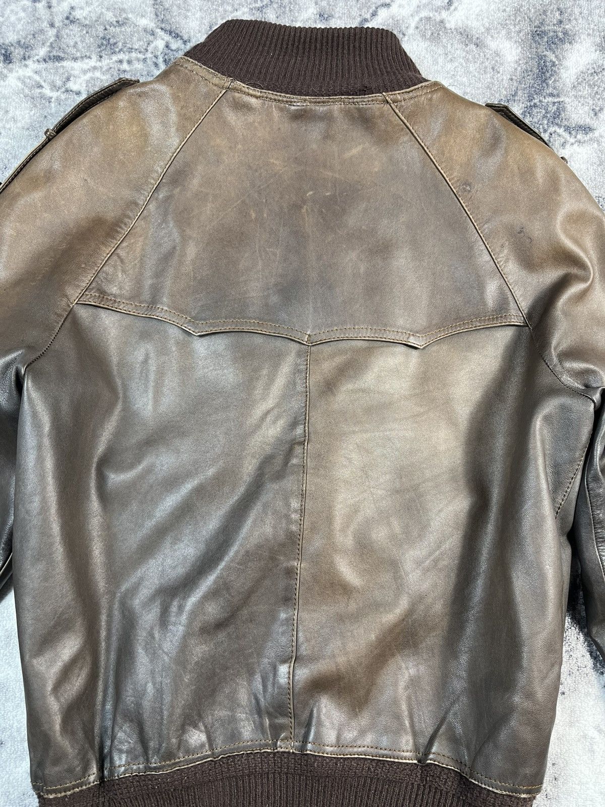 Leather Vintage Leather Bomber Jacket / Brown / Ribbed Trim / Men’s Size US L / EU 52-54 / 3 - 17 Thumbnail