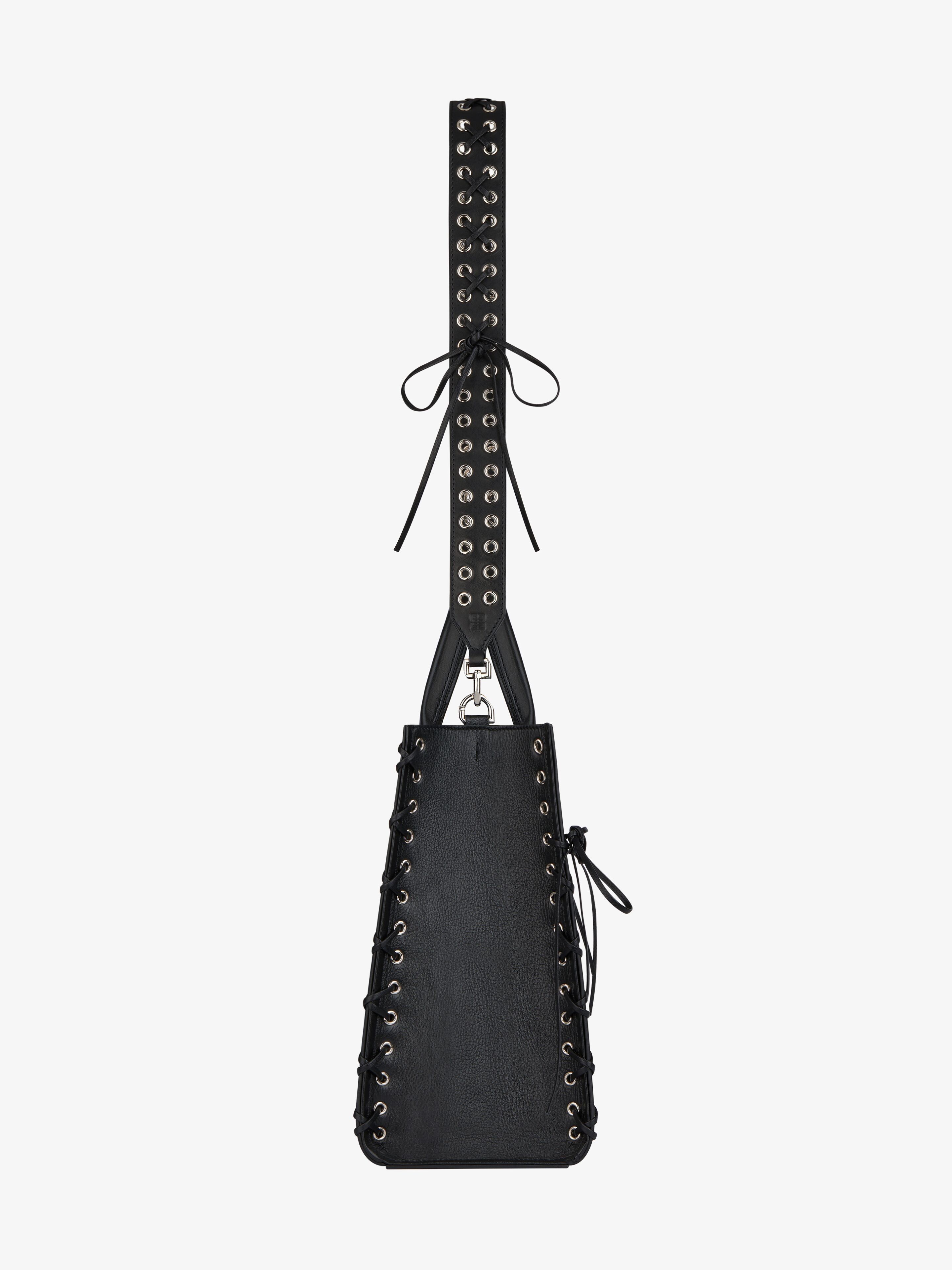 Givenchy o1srvl11e0225 Size: OS / Medium G-Tote Bag in Black Size ONE SIZE - 3 Thumbnail