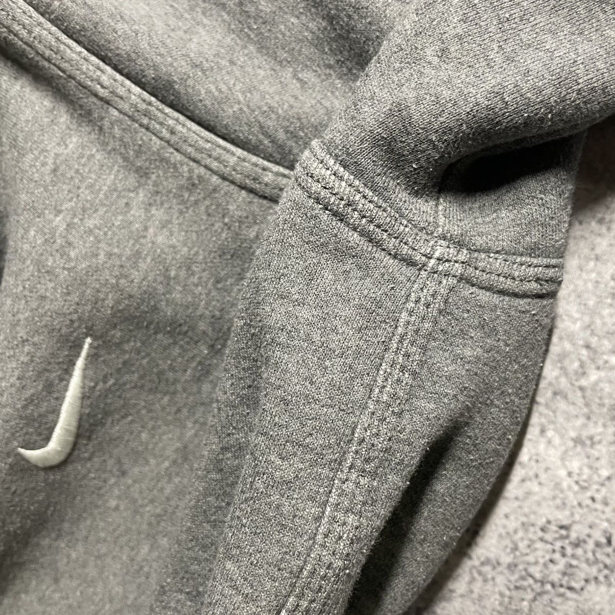 Nike × Vintage Vintage Nike Hoodie Small Logo USA Size US M / EU 48-50 / 2 - 6 Thumbnail