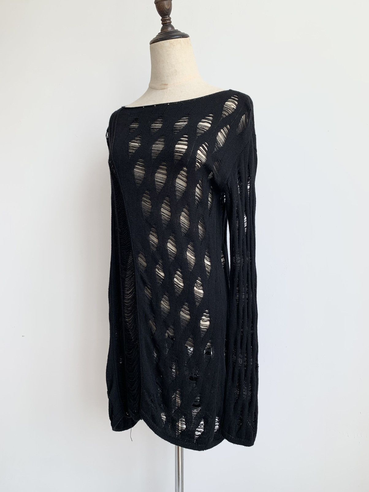 Alexander McQueen Alexander McQueen Distressed Knit Tops Size L / US 10 / IT 46 - 6 Thumbnail