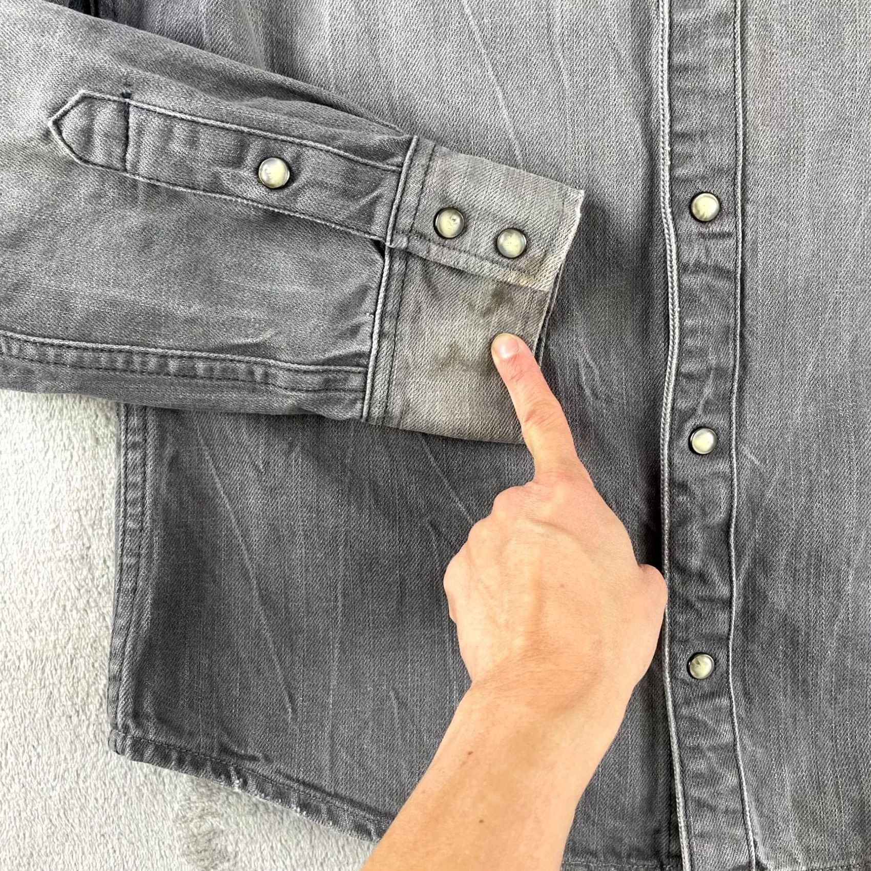 Allsaints AllSaints Fend Shirt Men Medium Grey Heavy Denim Pearl Snap Collar Rock Shirt Size US M / EU 48-50 / 2 - 4 Thumbnail