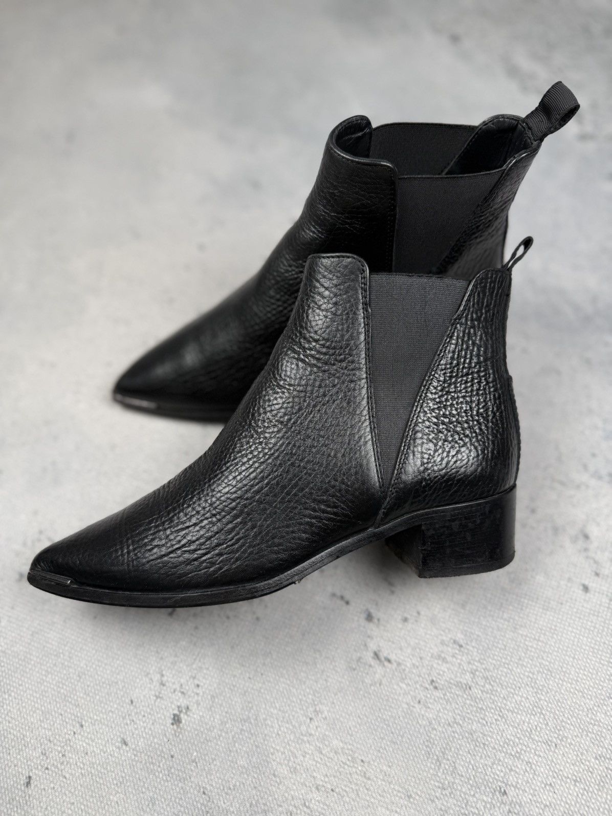 Acne Studios Acne Studios Jensen Black Leather Chelsea Boots Pointed Toe Size US 6 / IT 36 - 2 Thumbnail