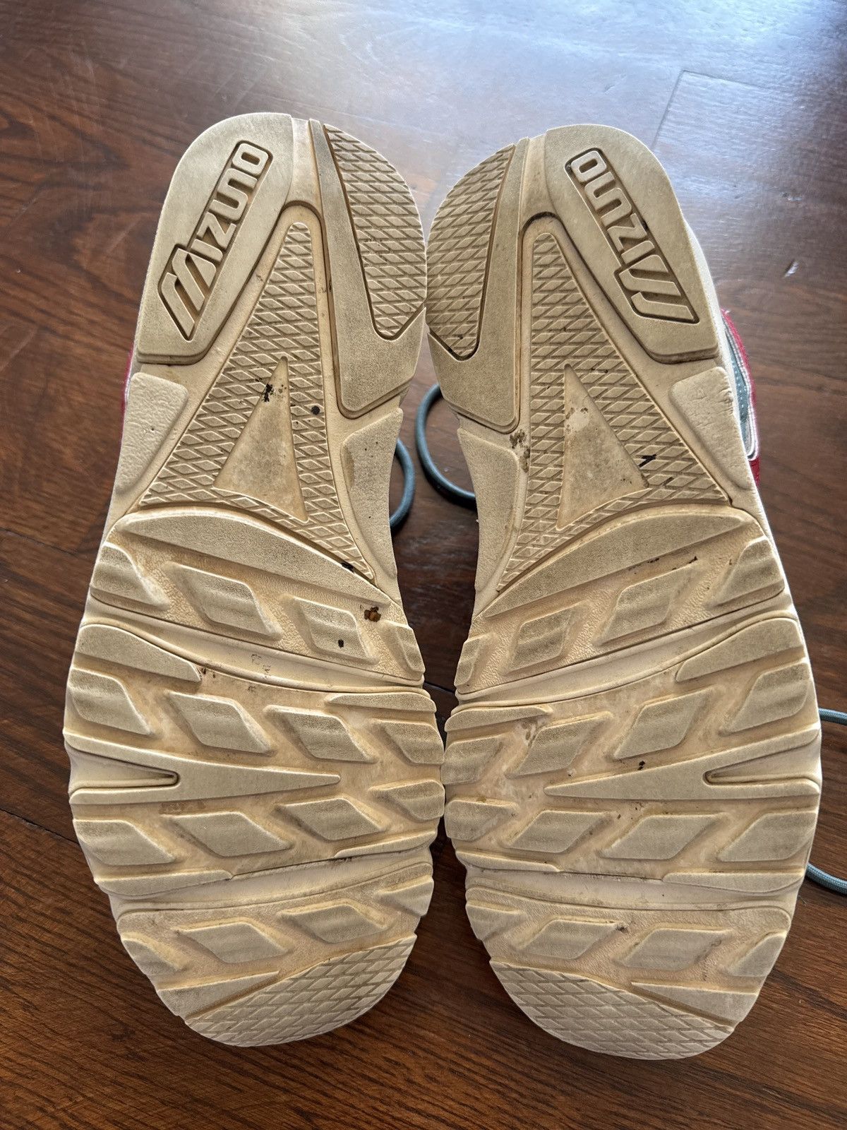 Mizuno Mizuno X Patta - Sky Medal Size US 9 / EU 42 - 5 Thumbnail