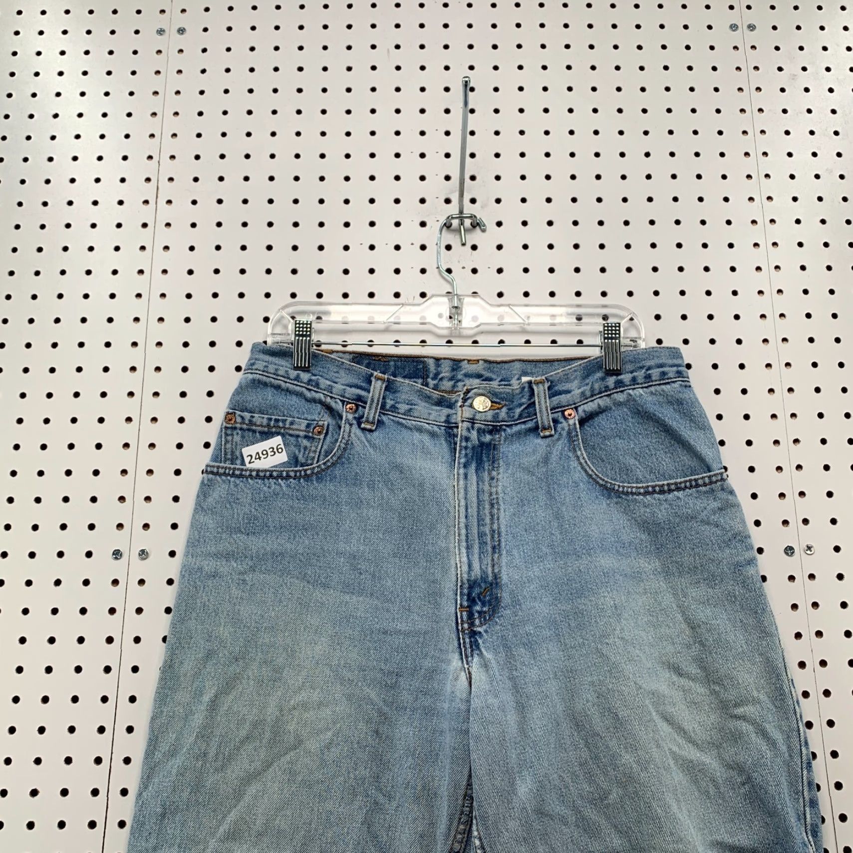 Levi's VINTAGE Levi's Jeans Main Selling Point: 560 Loose Fit Tapered Crop Leg Denim Men Size 32x22 Blue Mens 90s Levi's 560 Jeans Size US 32 / EU 48 - 7 Thumbnail