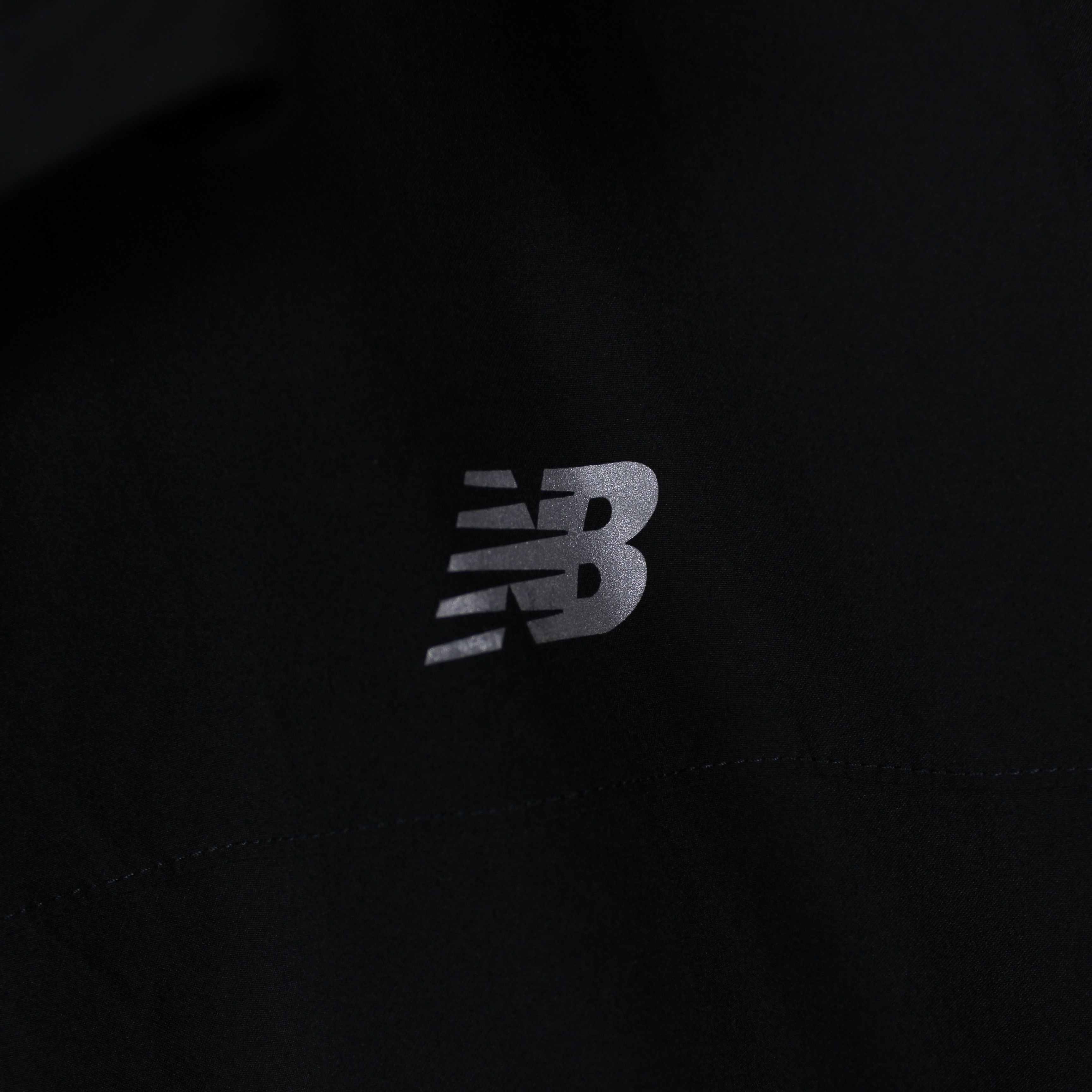 New Balance New Balance jacket light run men XL black Size US XL / EU 56 / 4 - 4 Thumbnail