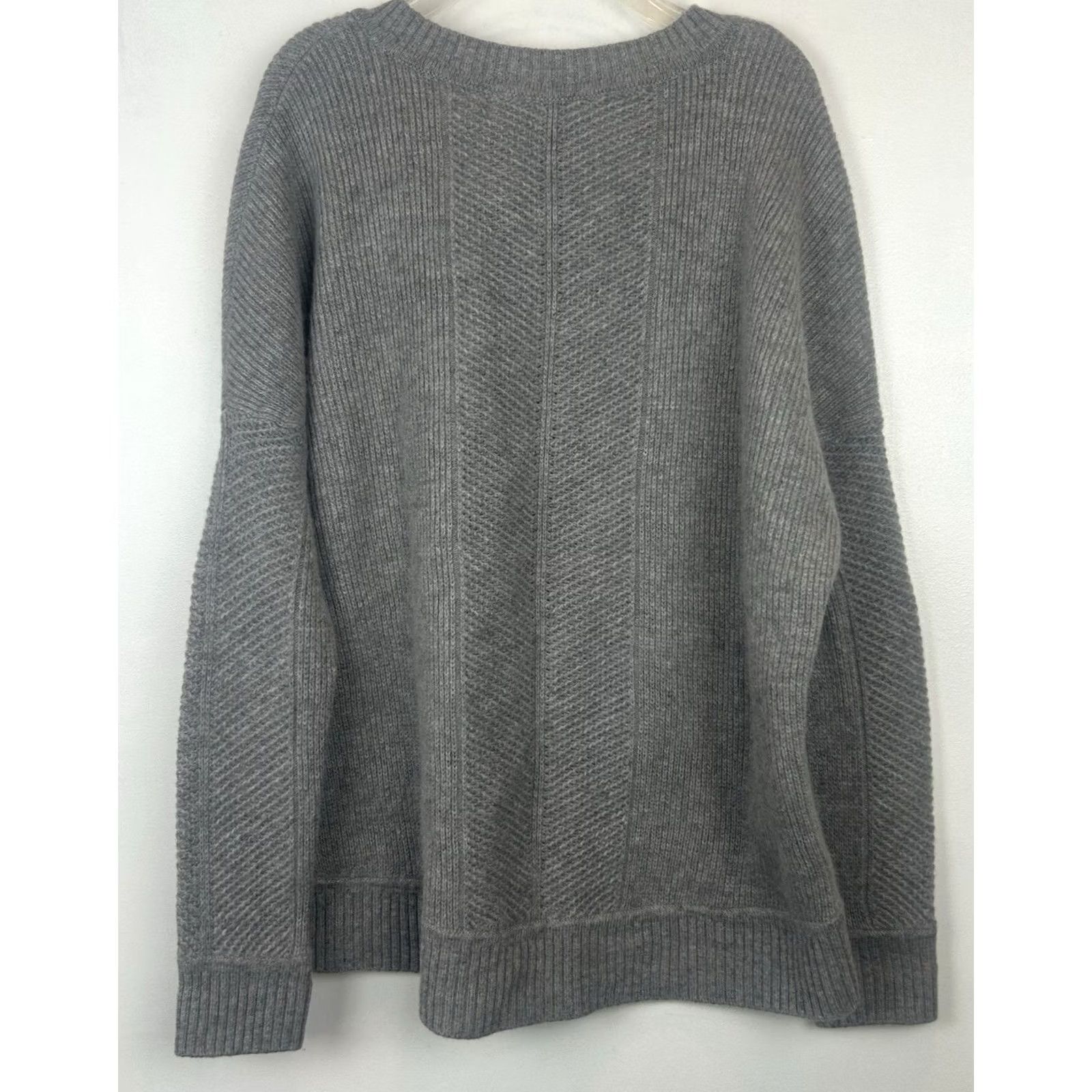 Athleta Athleta Sweater Womens Small Gray Wool Cashmere Capsule Quiet Luxury Pullover Size S / US 4 / IT 40 - 2 Thumbnail
