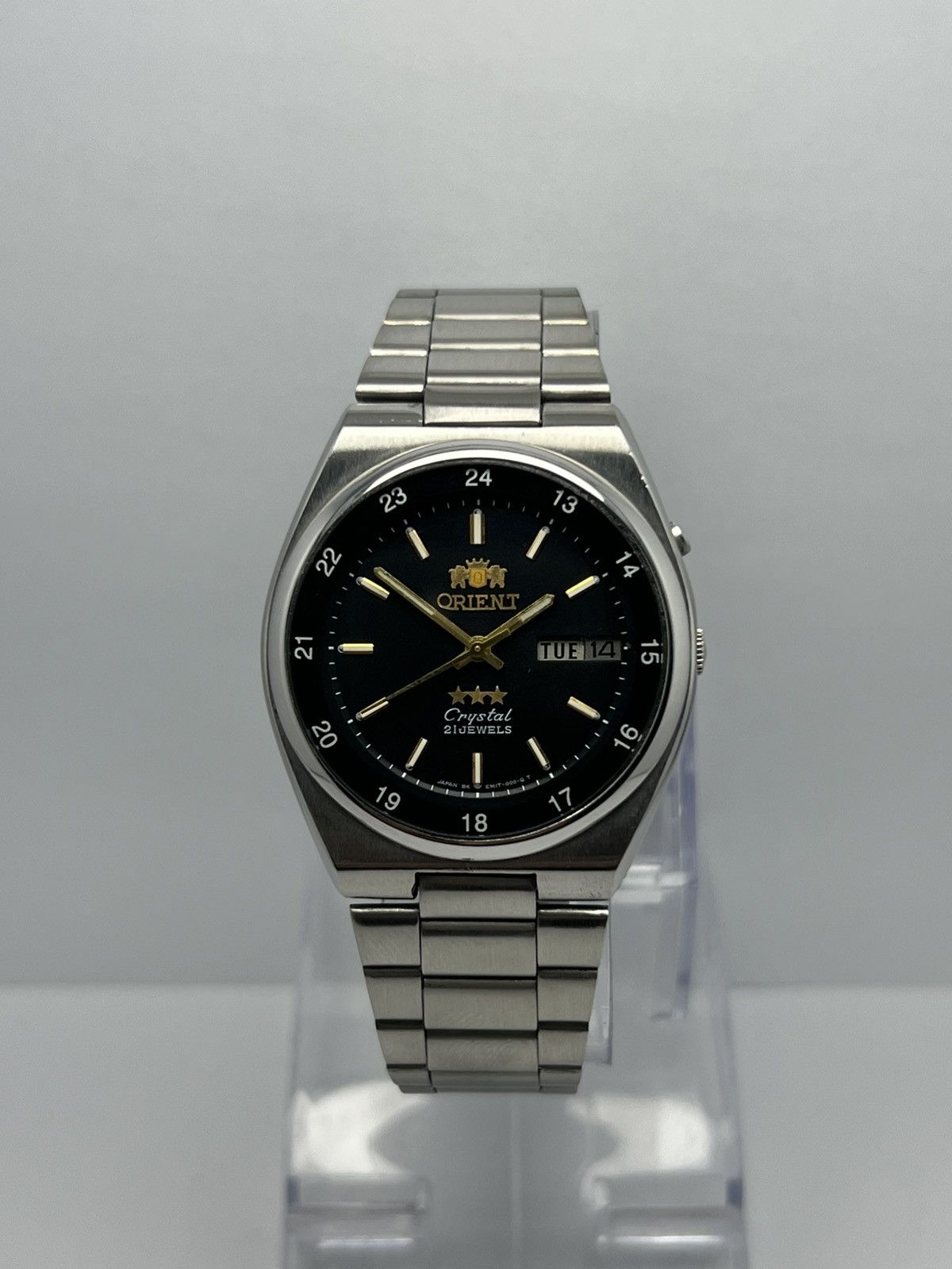 Orient Vintage Orient Automatic wrist Watch Day/Date Japan Size 36 - 3 Thumbnail