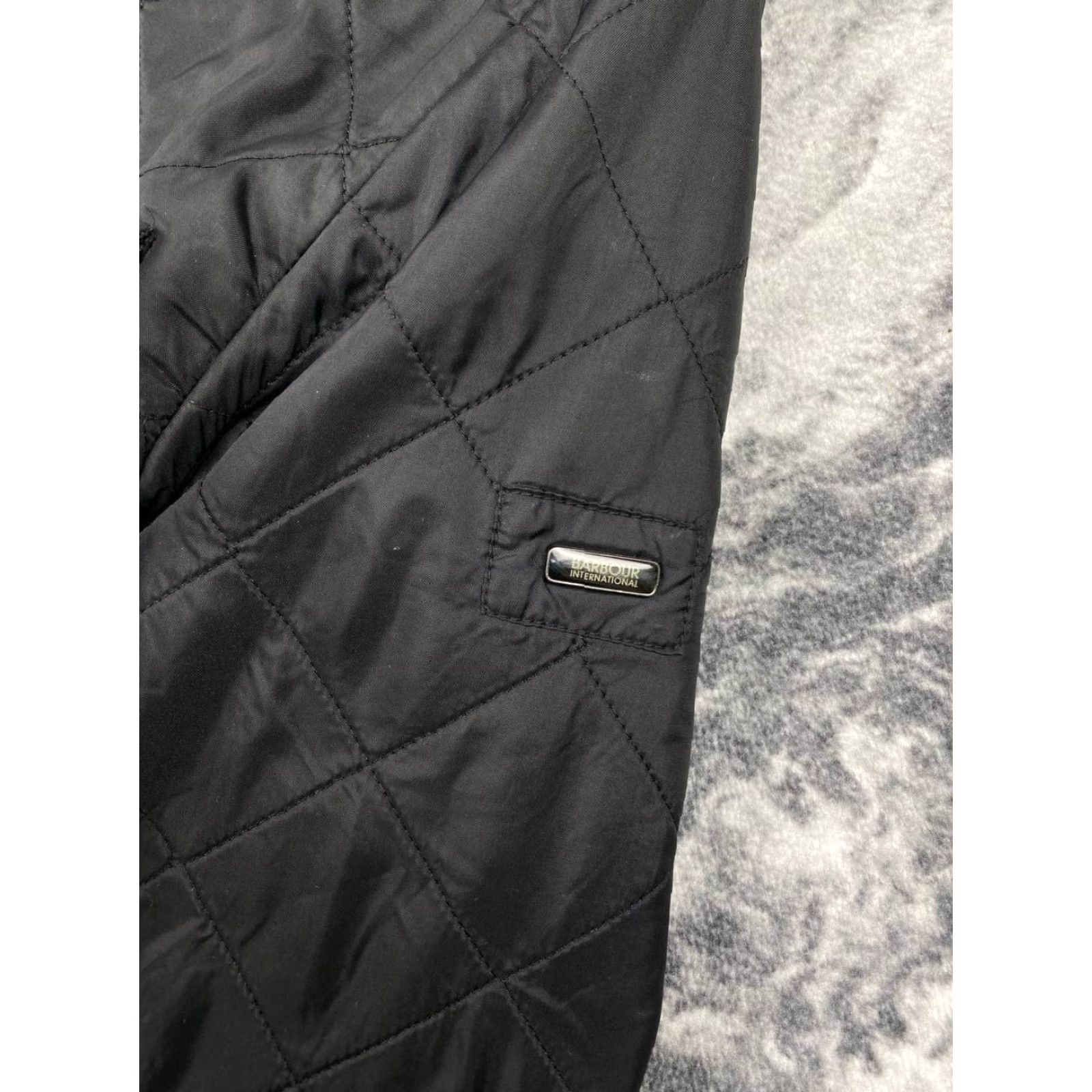 Barbour Barbour Barbour International Ariel Polarquilt Jacket Men L Black Quilted Regular Zip Size US L / EU 52-54 / 3 - 3 Thumbnail