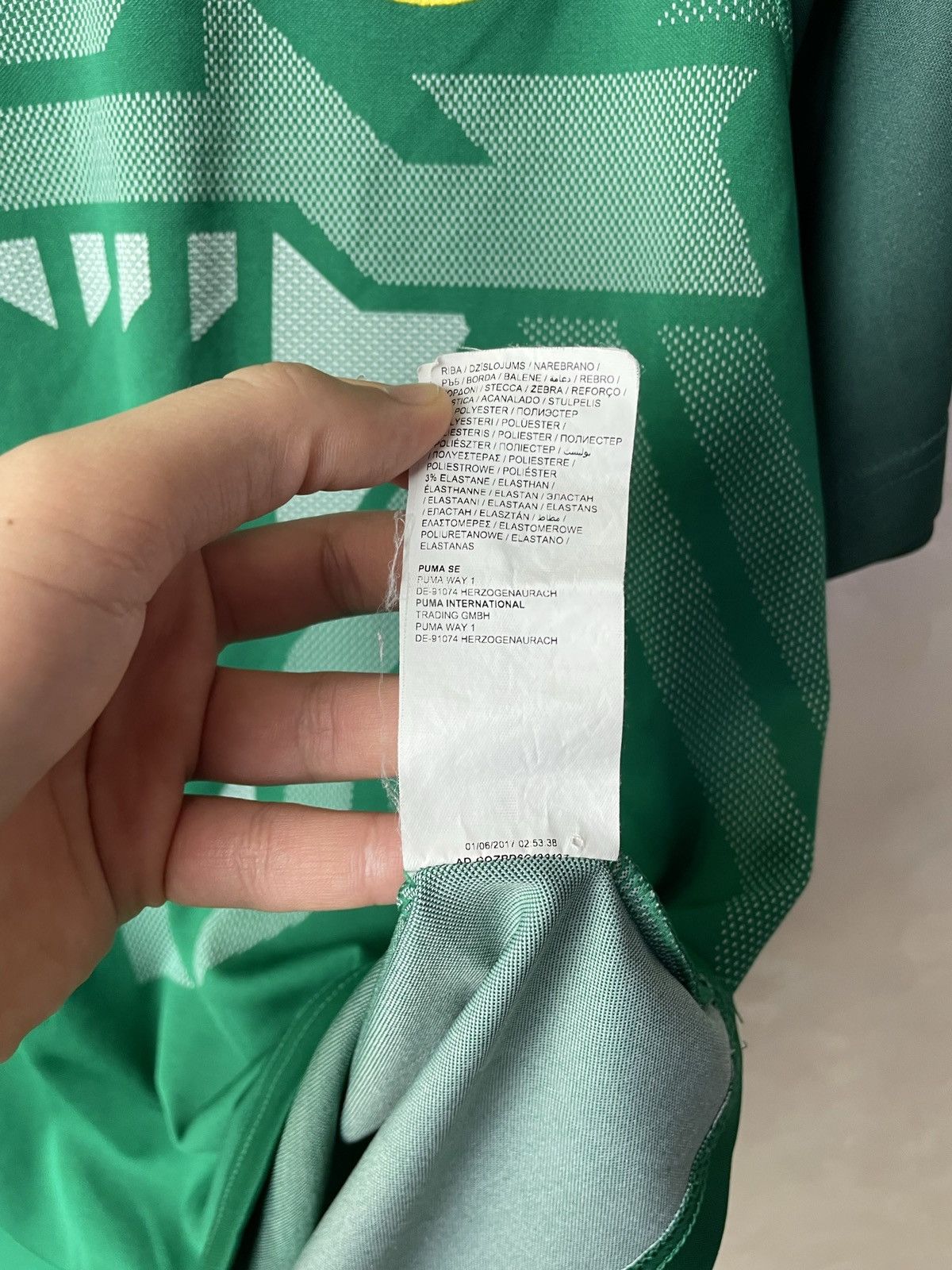 Puma Cameroon 2018 2020 home football short soccer jersey Size US M / EU 48-50 / 2 - 6 Thumbnail