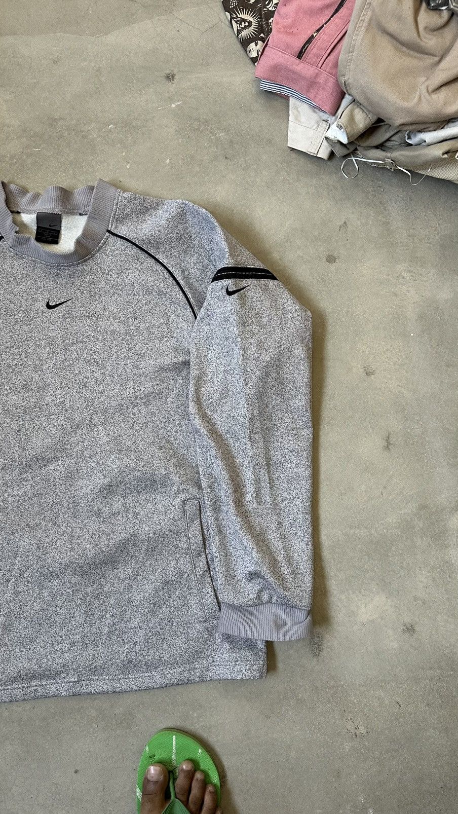 Nike VINTAGE NIKE SWEATSHIRT Size US L / EU 52-54 / 3 - 5 Thumbnail
