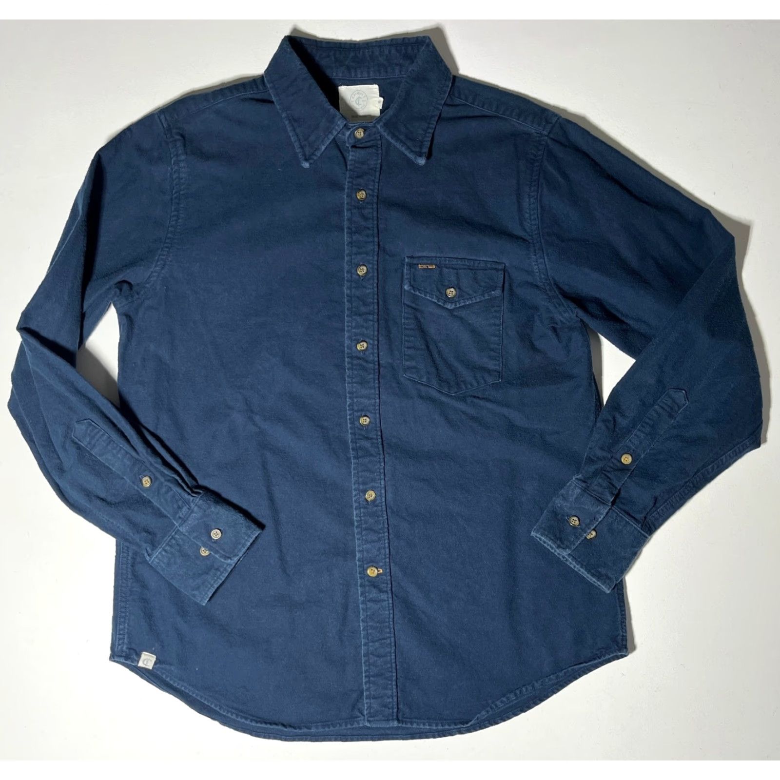Vintage VINTAGE Criquet Men's Long Sleeve Button-Up Shirt Navy Made in USA Sz M Size US M / EU 48-50 / 2 - 3 Thumbnail