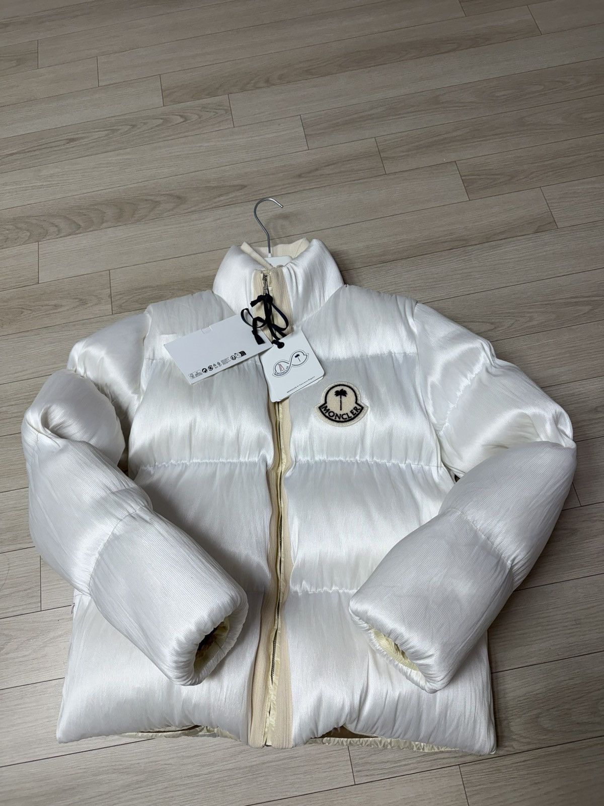 Moncler Genius × Palm Angels Moncler x Palm Angels Maya70 3 size Size US L / EU 52-54 / 3 - 2 Thumbnail