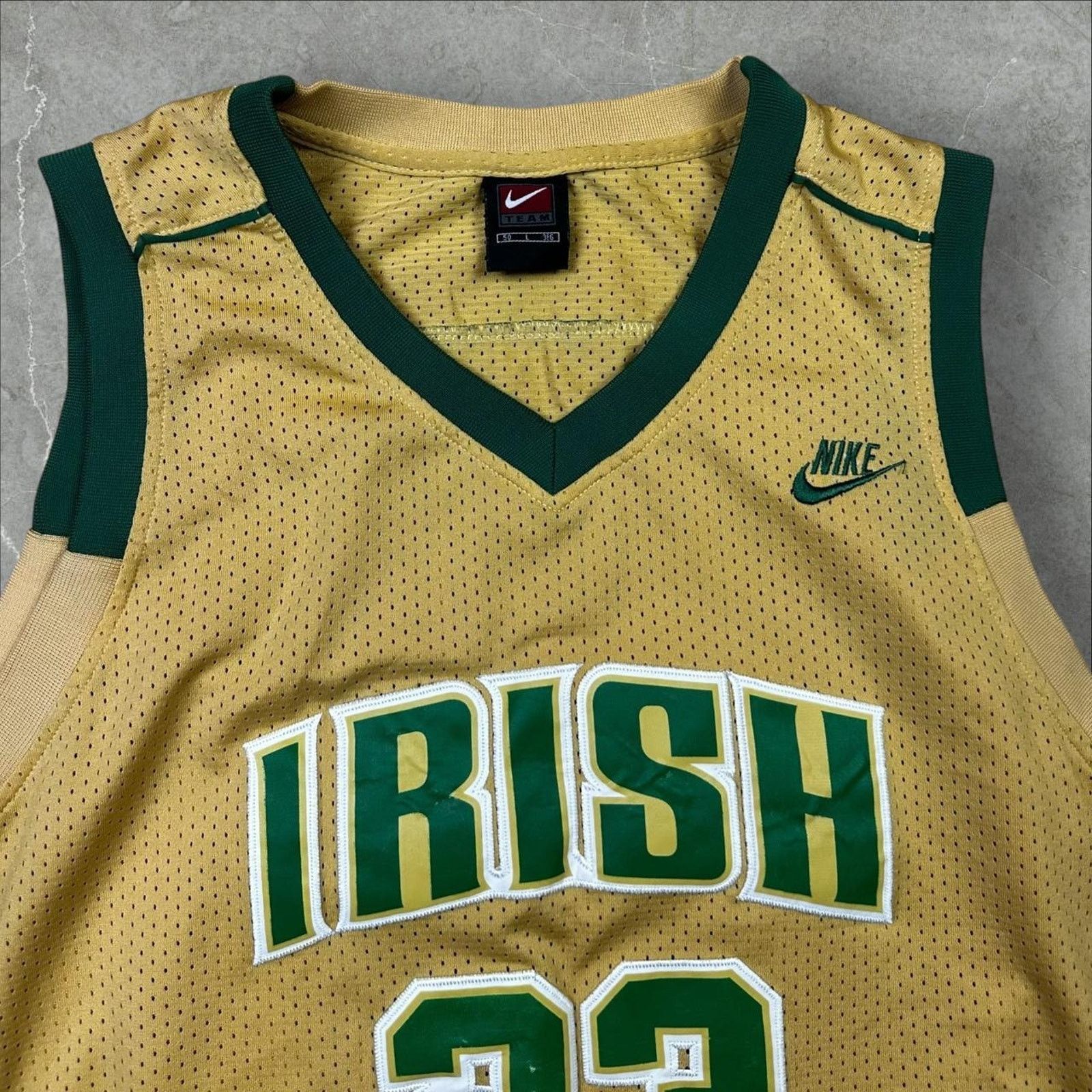 Nike Nike Lebron James Highschool Irish Jersey LARGE Size US XL / EU 56 / 4 - 5 Thumbnail