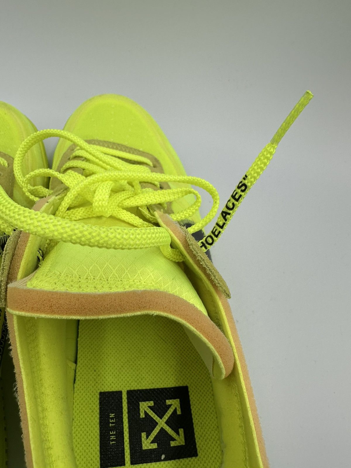 Nike × Off-White Nike OFF-White Volt Air Force 1 Size US 10 / EU 43 - 13 Thumbnail