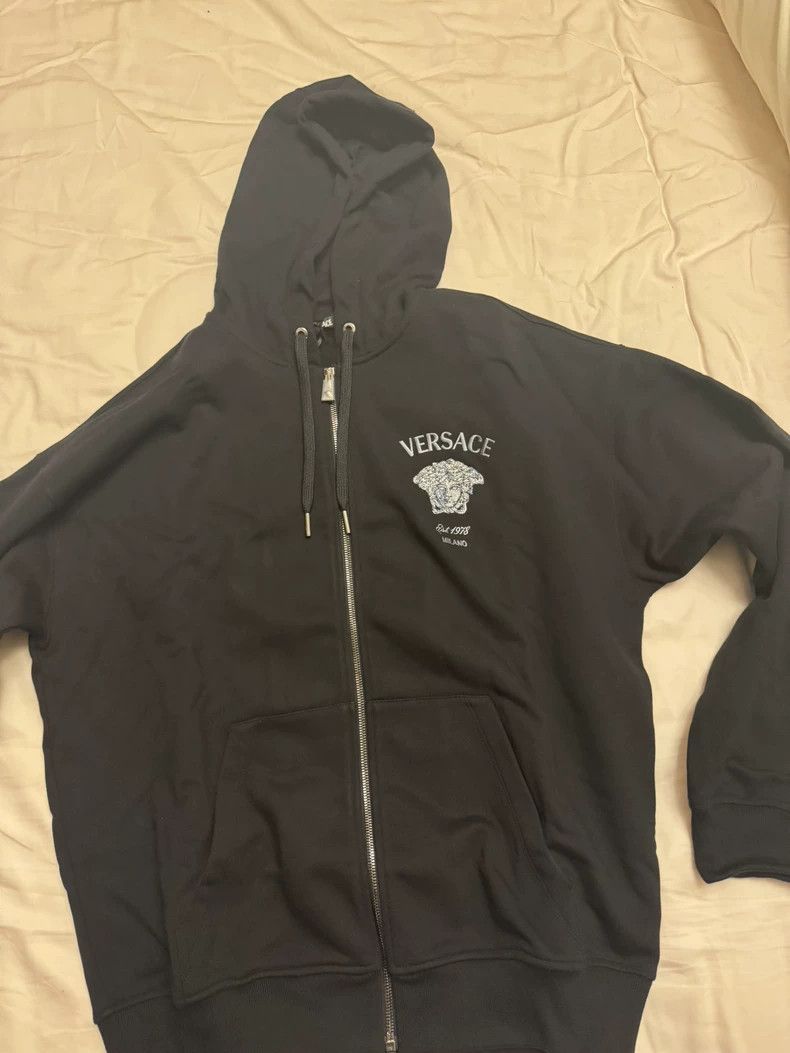 Versace Versace Black zippered sweatshirt Size L / US 10 / IT 46 - 1 Thumbnail