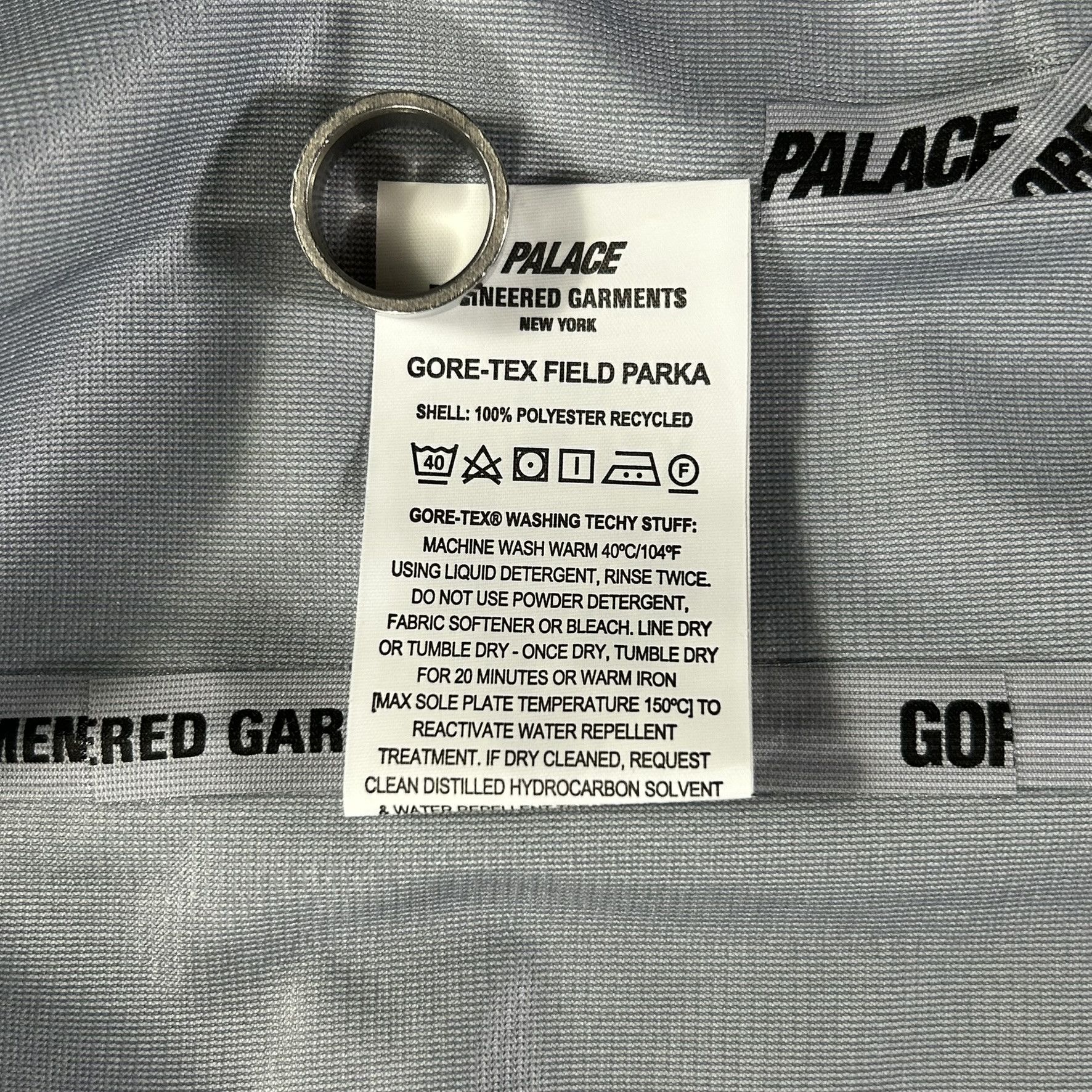 Engineered Garments × Palace Gore-Tex Field Parka Size US S / EU 44-46 / 1 - 22 Thumbnail