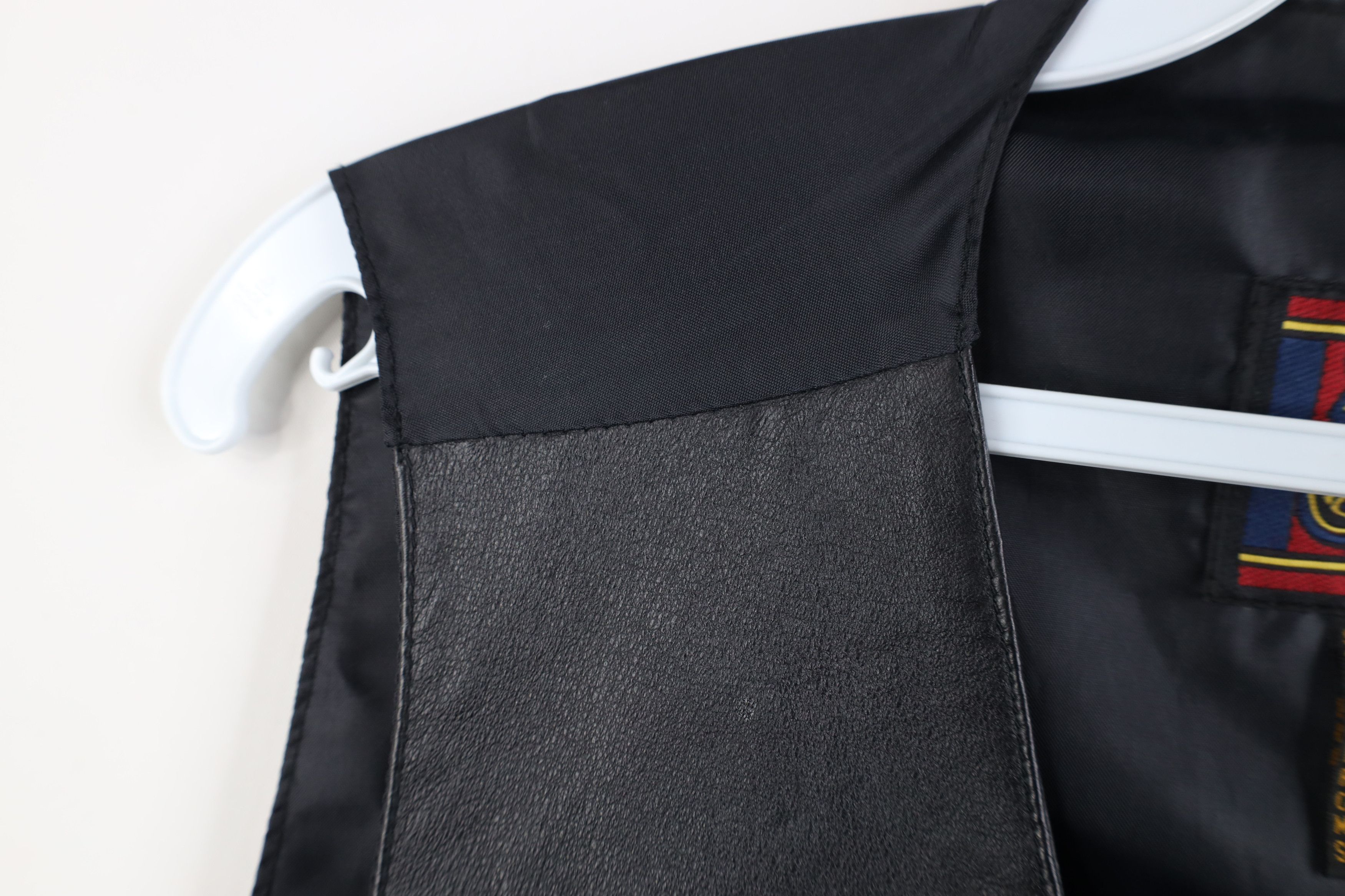 Vintage Vintage 90s Streetwear Button Leather Suit Vest Jacket Black Size US XL / EU 56 / 4 - 7 Thumbnail