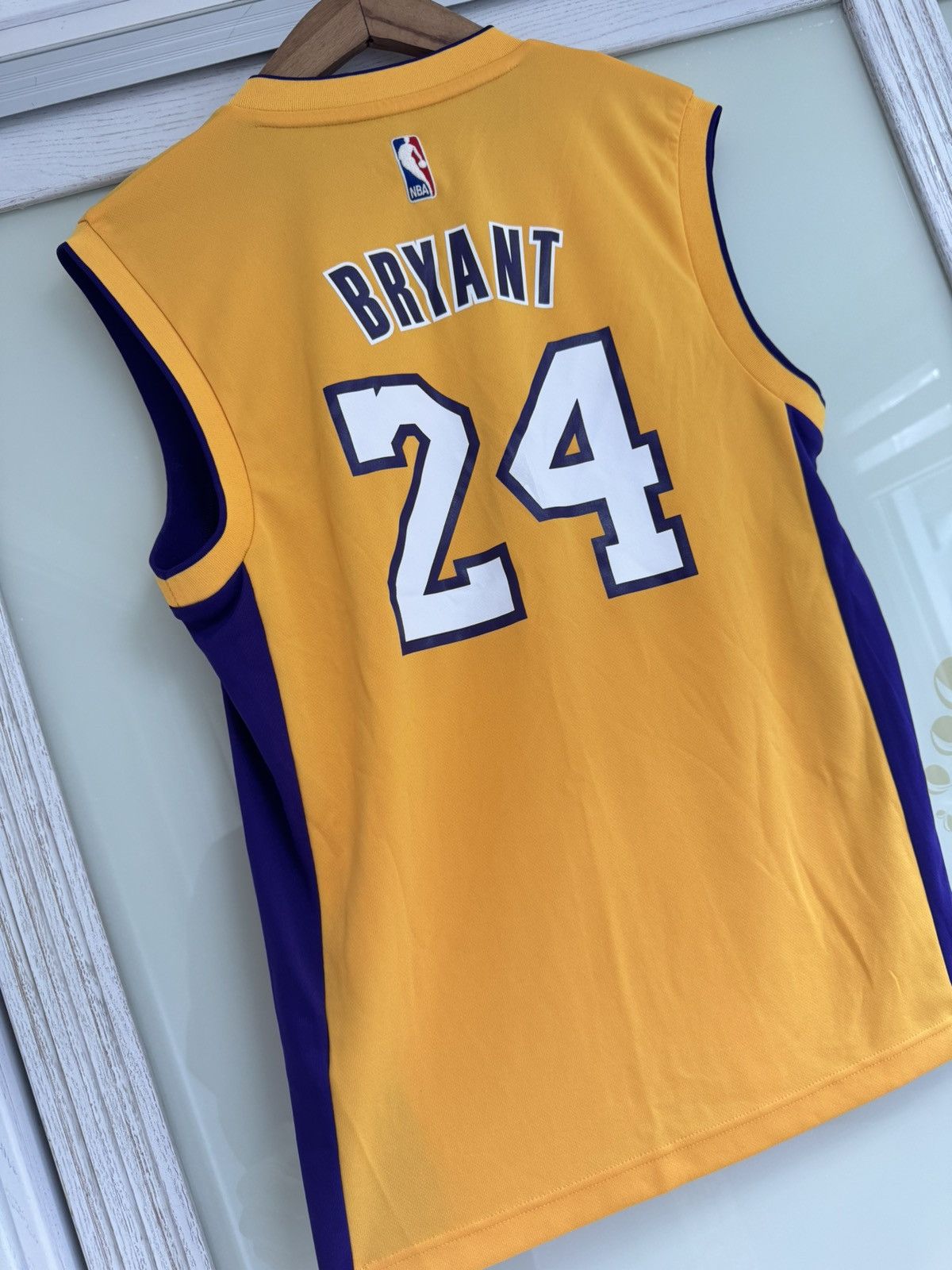 Adidas Kobe Bryant #24 Los Angeles Lakers Basketball Jersey NBA Kit Size US S / EU 44-46 / 1 - 6 Thumbnail