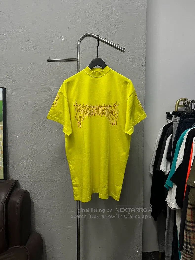Balenciaga Balenciaga Yellow Flame Letter Short Sleeve T-Shirt Size US S / EU 44-46 / 1 - 1 Thumbnail