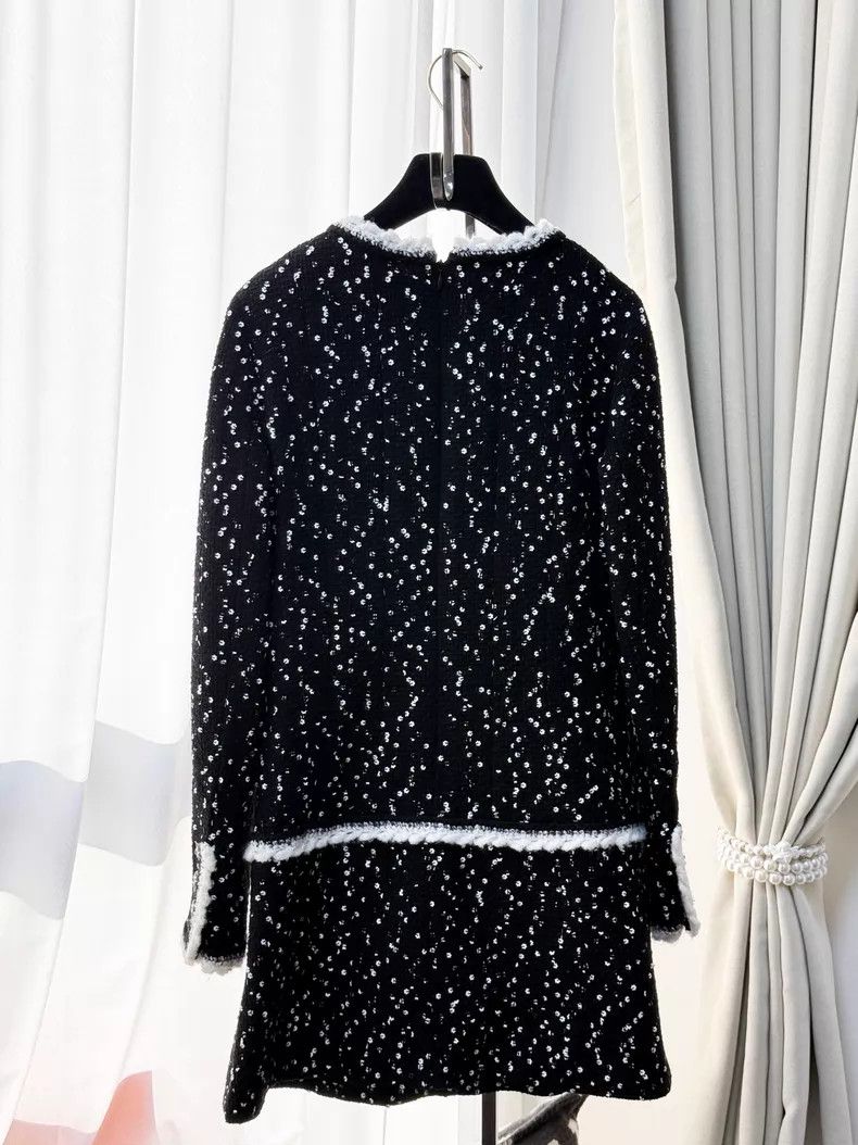 Chanel Chanel White rolled-edge snowflake sequin full of stars tw Size XS / US 0-2 / IT 36-38 - 3 Thumbnail