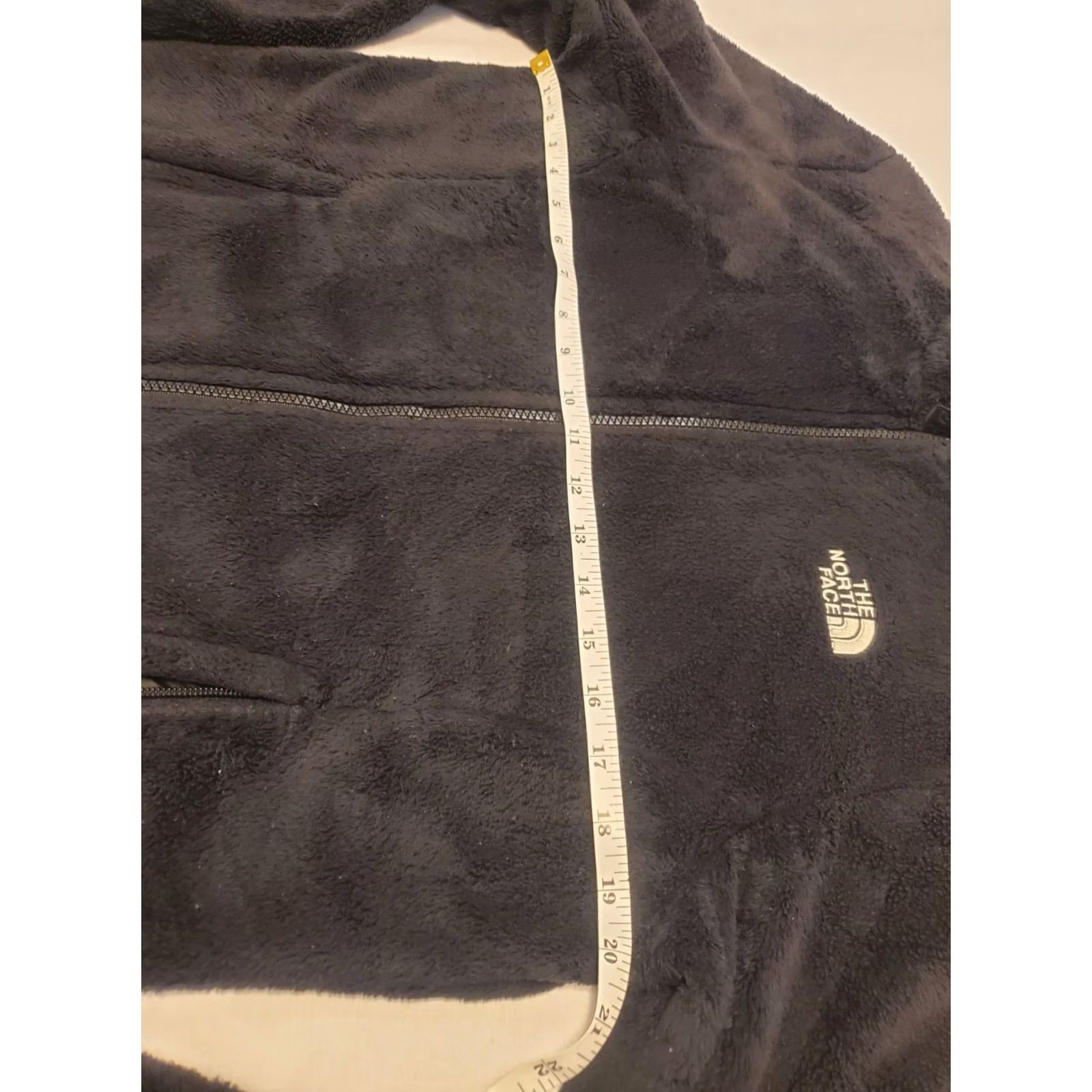 The North Face The North Face Womens Medium Fleece Jacket Black Full Zip Embroidery Logo Pocket Size M / US 6-8 / IT 42-44 - 4 Thumbnail