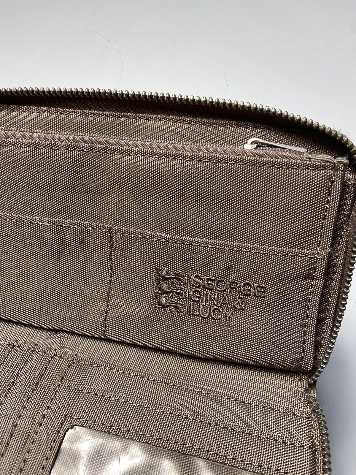 Vintage GGL George Gina & Lucy light brown zip around wallet Size ONE SIZE - 8 Thumbnail