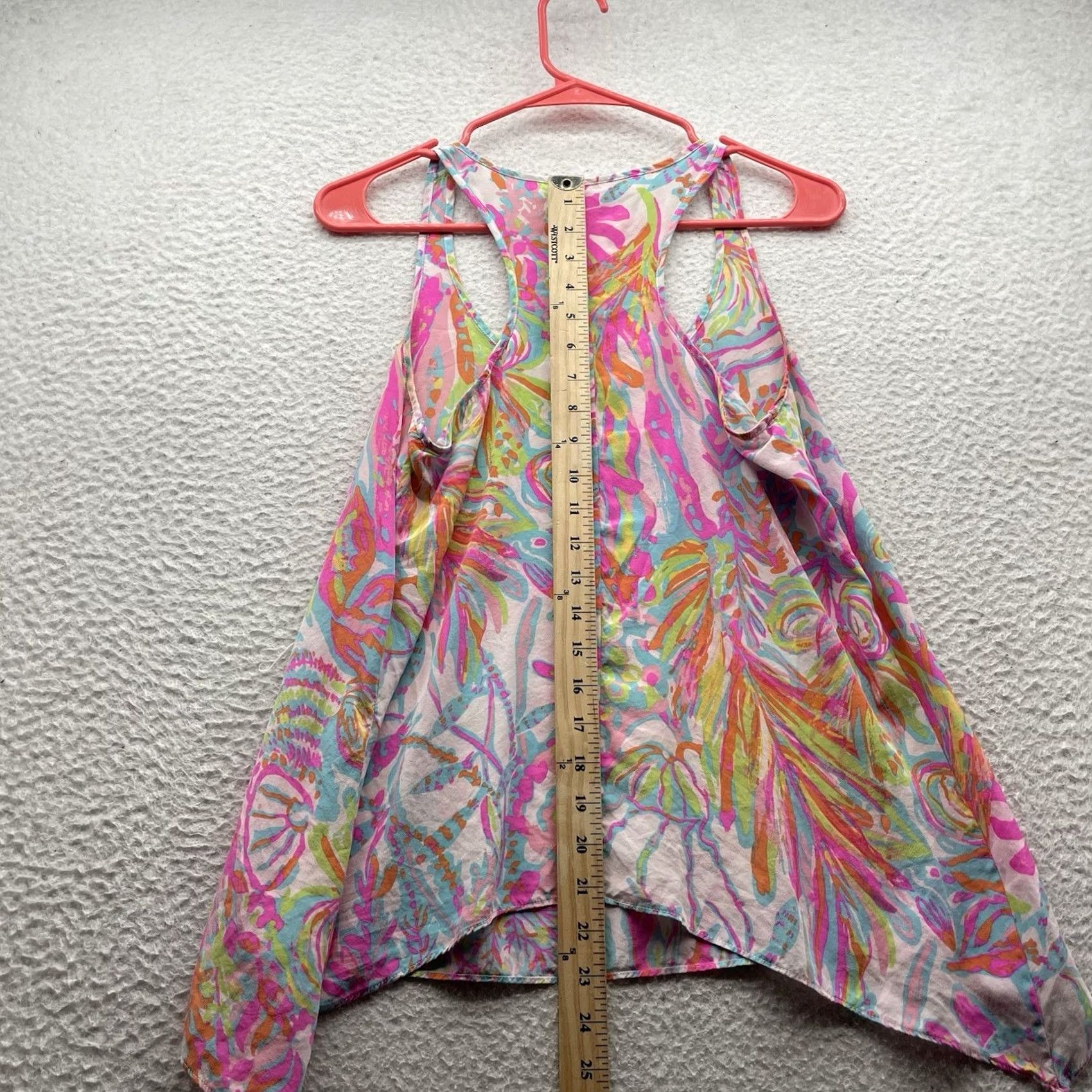 Lilly Pulitzer Lilly Pulitzer Tank Top Women's Size S Silk Pink Fish Racerback Preppy Size S / US 4 / IT 40 - 5 Thumbnail