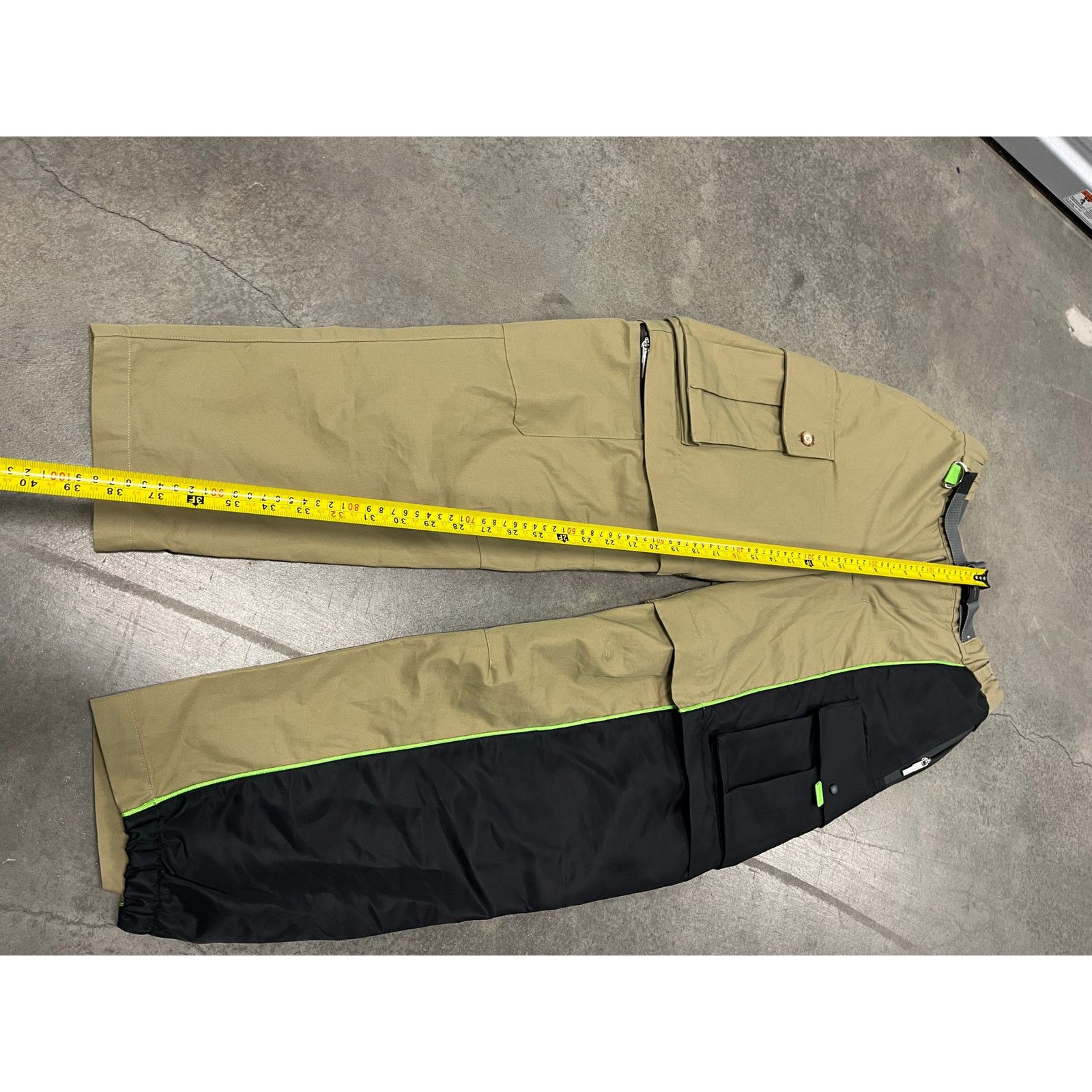 Feng Chen Wang Nike x Feng Chen Wang Convertible Cargo Trousers xs Size US 26 / EU 42 - 2 Thumbnail