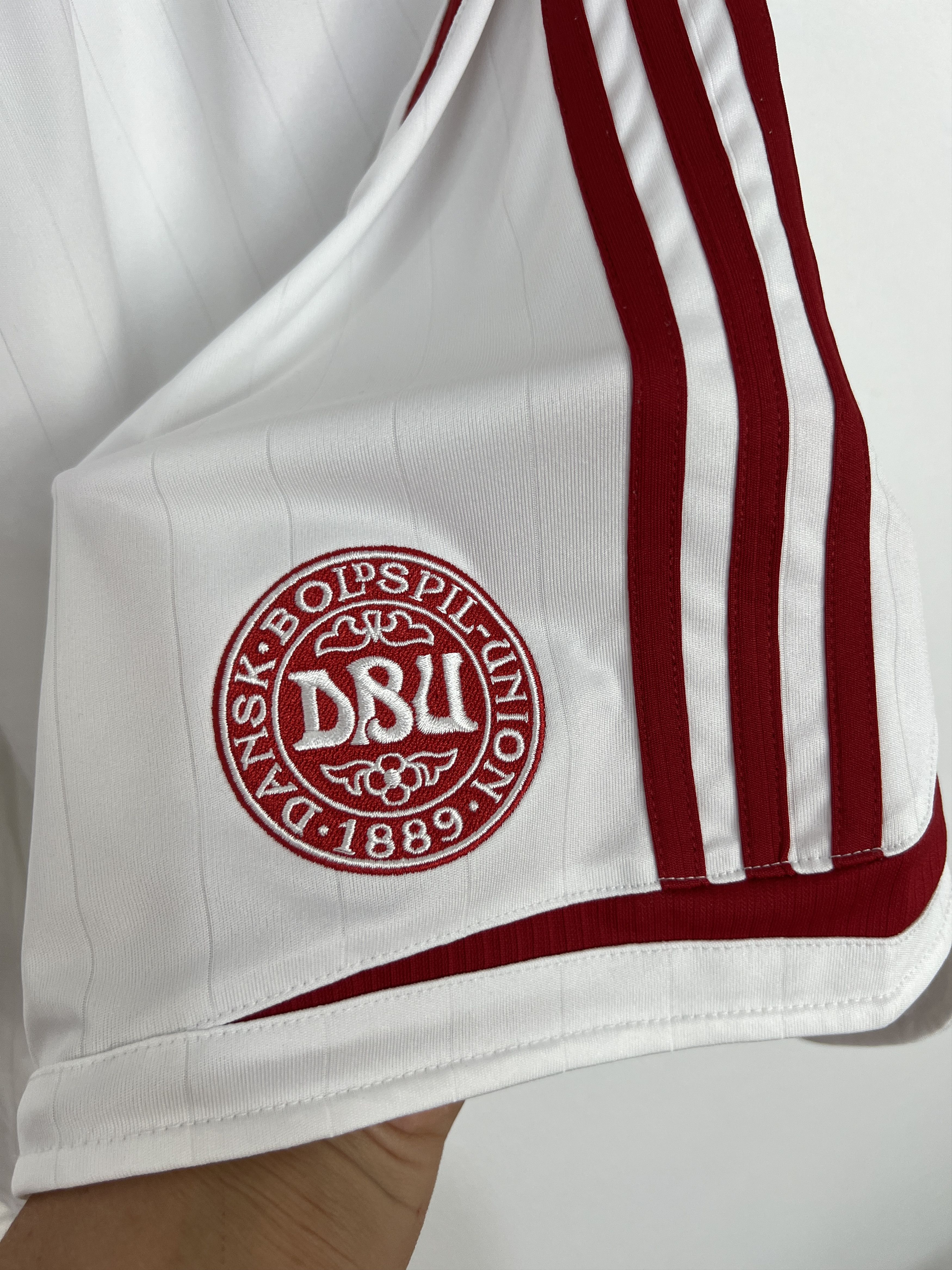Adidas Vintage Adidas Denmark White Football Shorts Soccer 2XL Size US 38 / EU 54 - 4 Thumbnail
