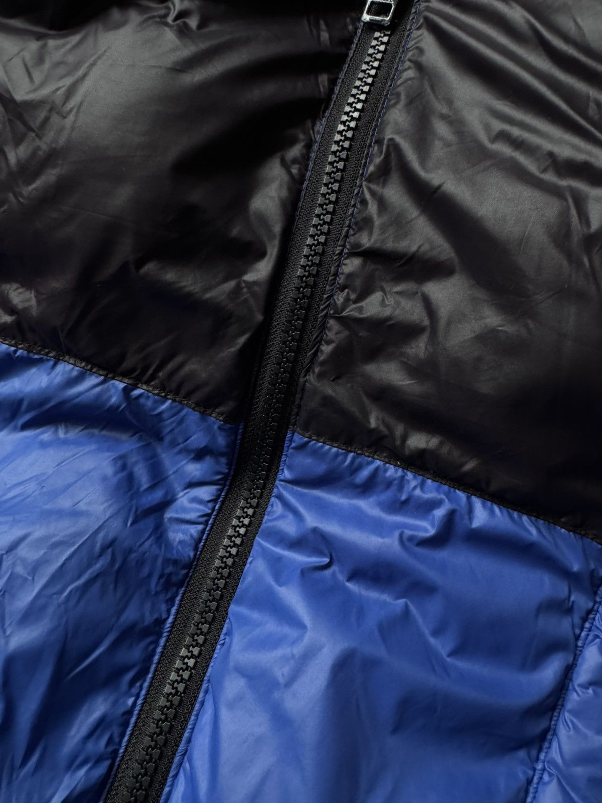 Diesel Diesel Colorblock Puffer Jacket Blue Black Red Hooded Size US S / EU 44-46 / 1 - 7 Thumbnail