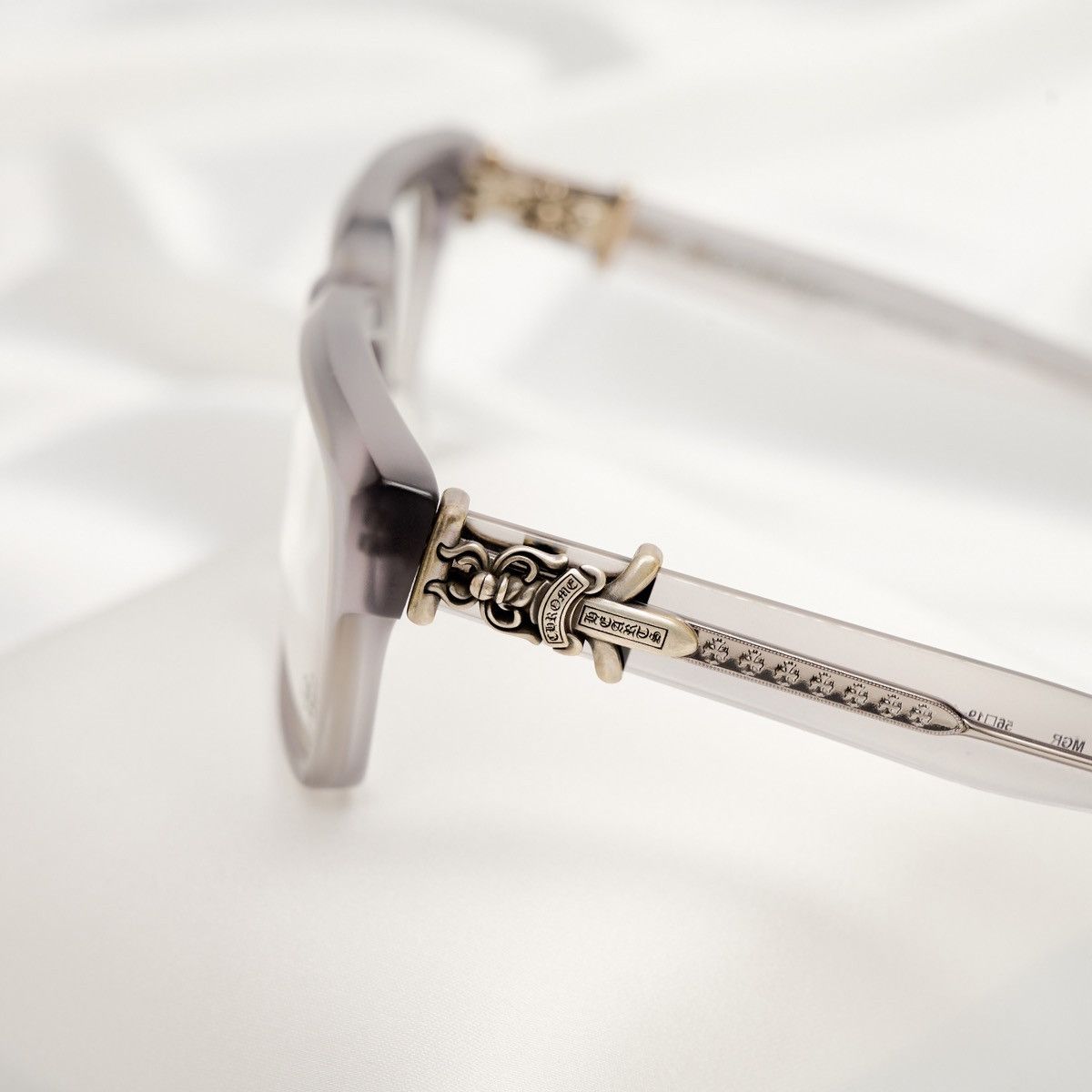 Chrome Hearts CHROME HEARTS VAGILLIONAIRE I MATTE GREY GLASSES Size ONE SIZE - 3 Thumbnail