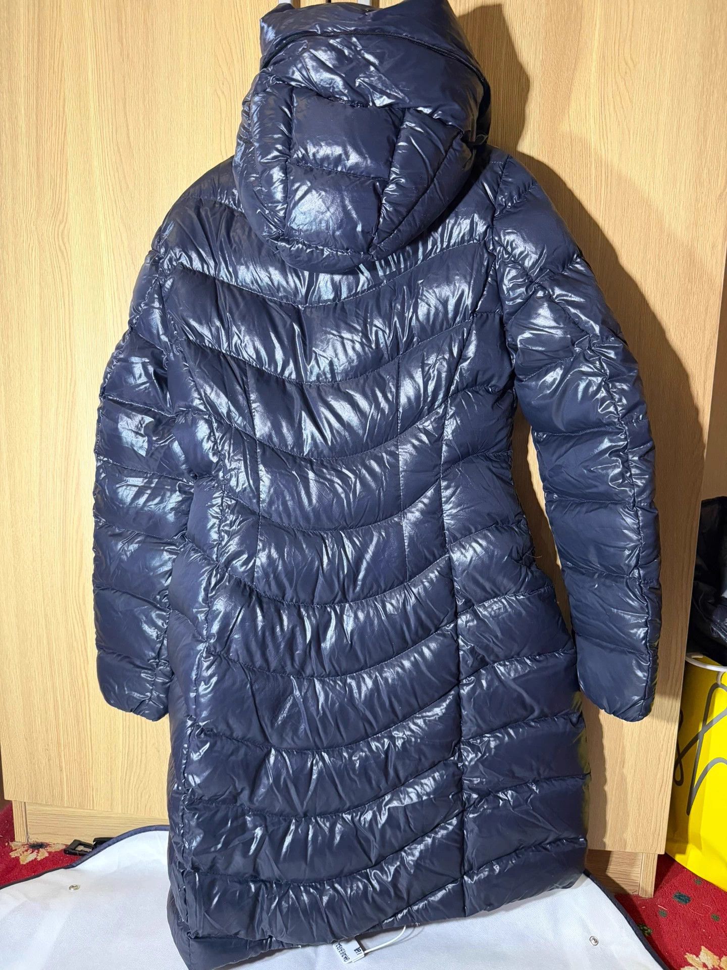 Moncler Moncler women's down jacket size 1 9/10 Size XS / US 0-2 / IT 36-38 - 2 Thumbnail