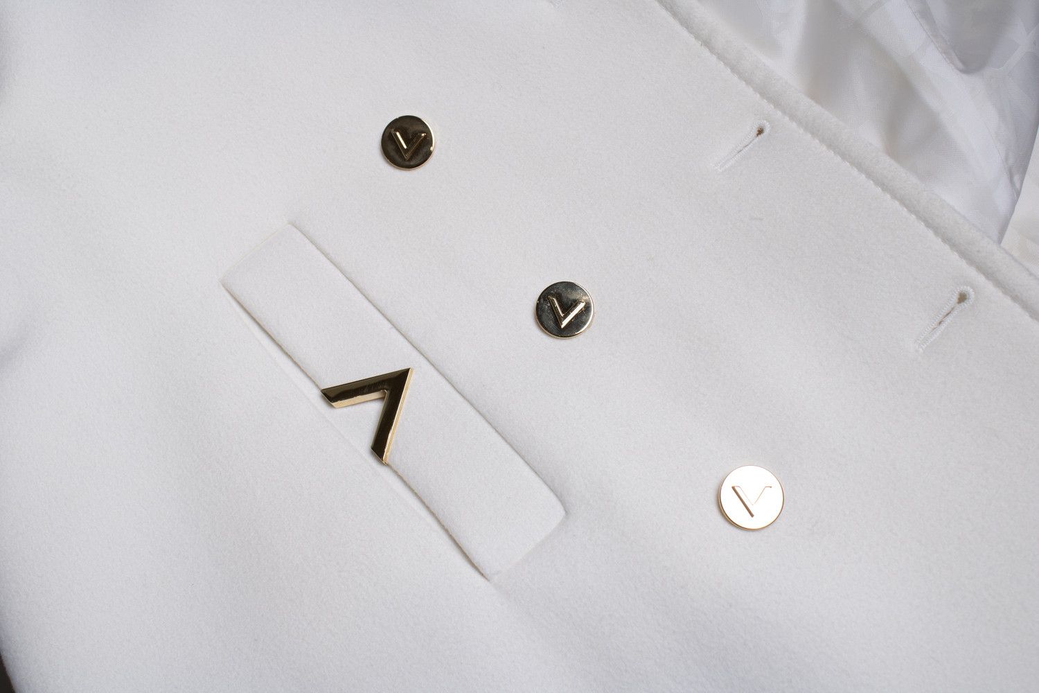 Valentino Valentino, V logo wool and cashmere coat in white Size M / US 6-8 / IT 42-44 - 11 Thumbnail