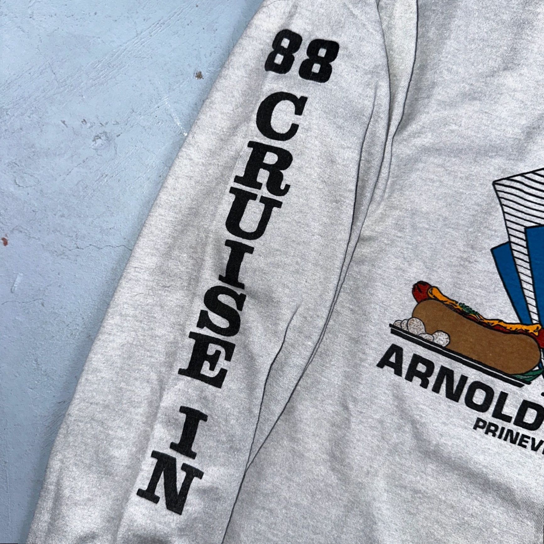 Vintage VINTAGE Arnolds Drive In T Shirt VTG Prineville Oregon 1988 Rare 80s Gray XL Mens Crew Neck Short Sleeve Graphic Print 70s 80s 90s All Seasons Size US XL / EU 56 / 4 - 3 Thumbnail