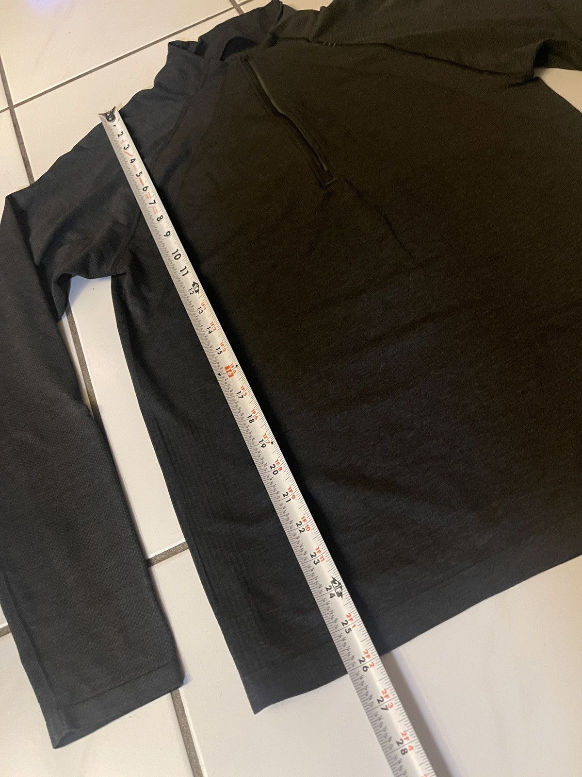 Lululemon Lululemon Quarter Zip Large Gray Metal Vent Tech Pullover Size US L / EU 52-54 / 3 - 5 Thumbnail