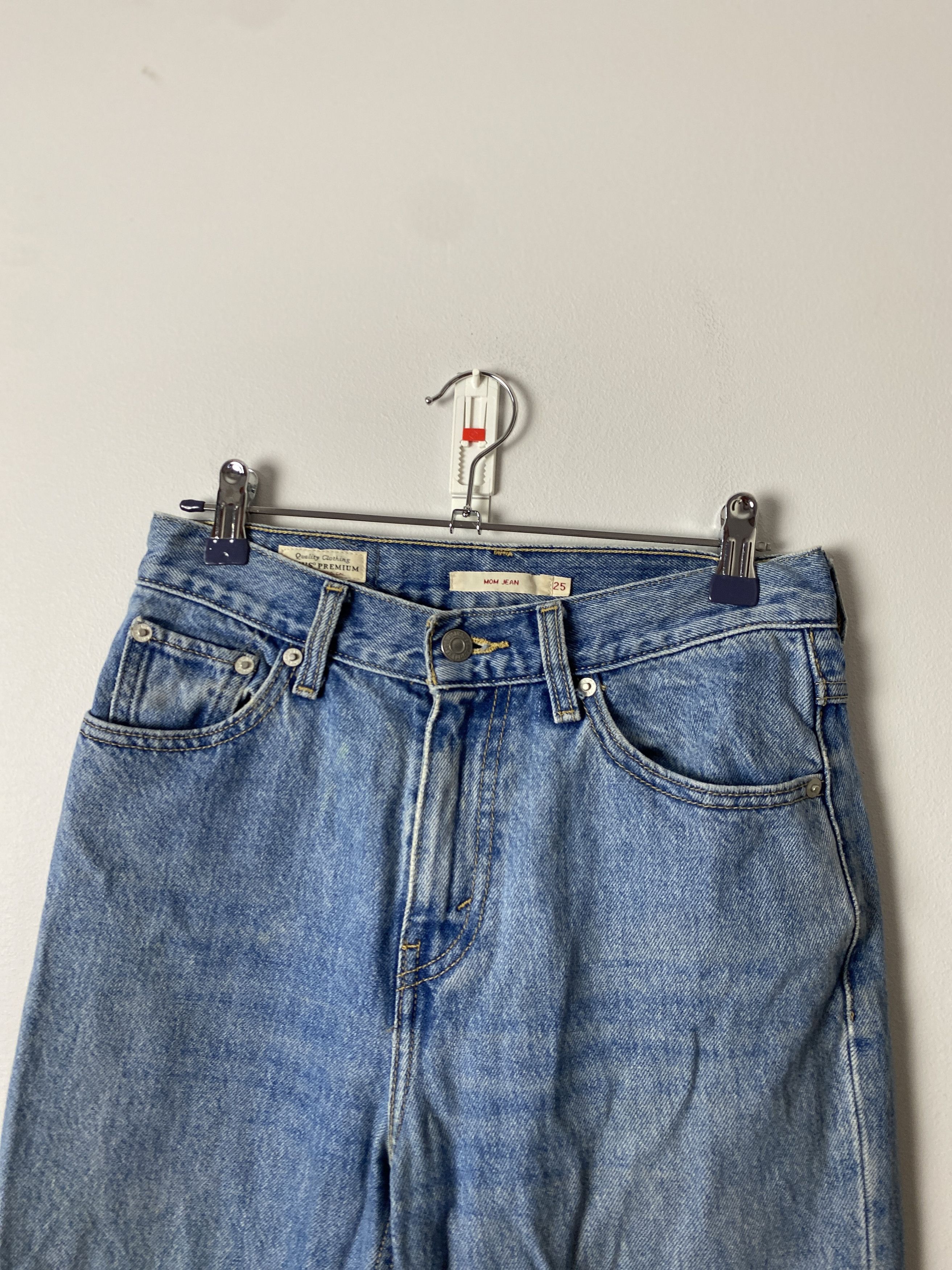 Levi's Levi's Mom Jean denim jeans pants Size 25" / US 0 / IT 36 - 3 Thumbnail