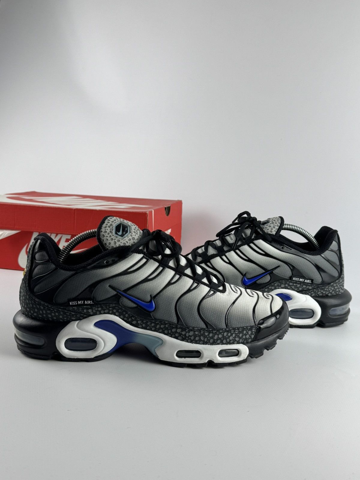 Nike Nike Air Max Plus Tn`Kiss My Airs’ Metallic Silver US9.5 Size US 9.5 / EU 42-43 - 4 Thumbnail